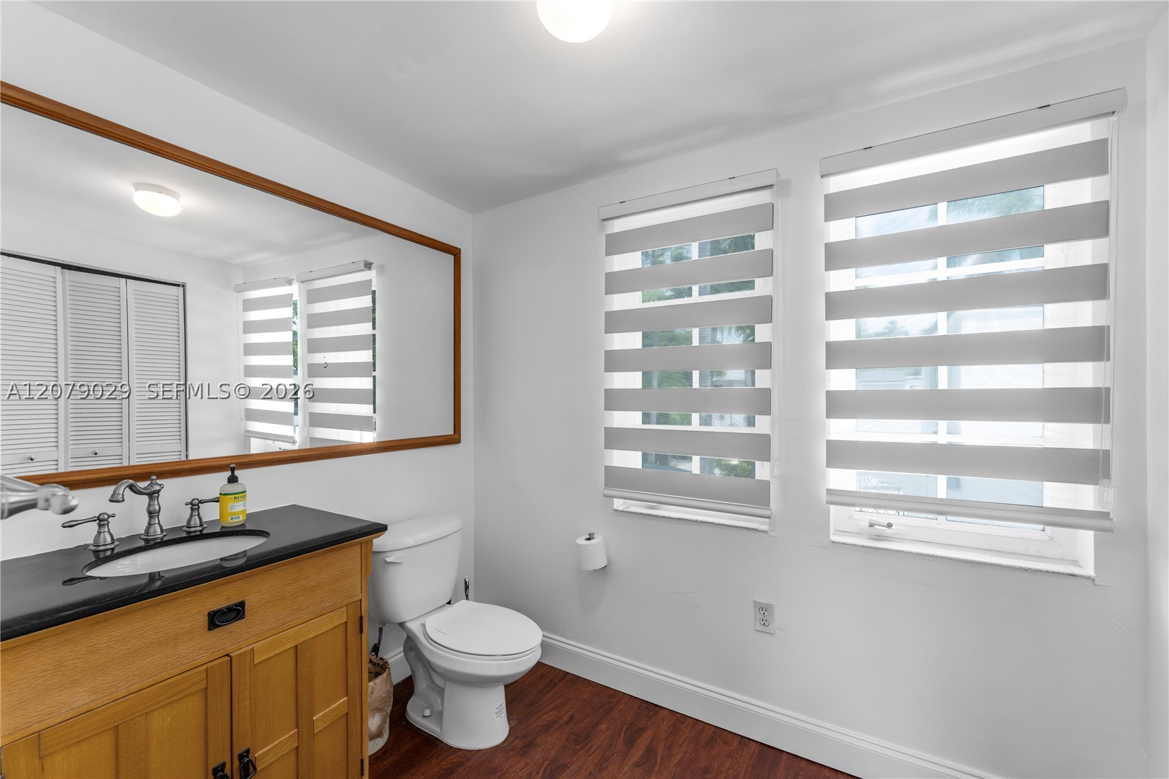 1826 Fairhaven Pl Miami, FL 33133