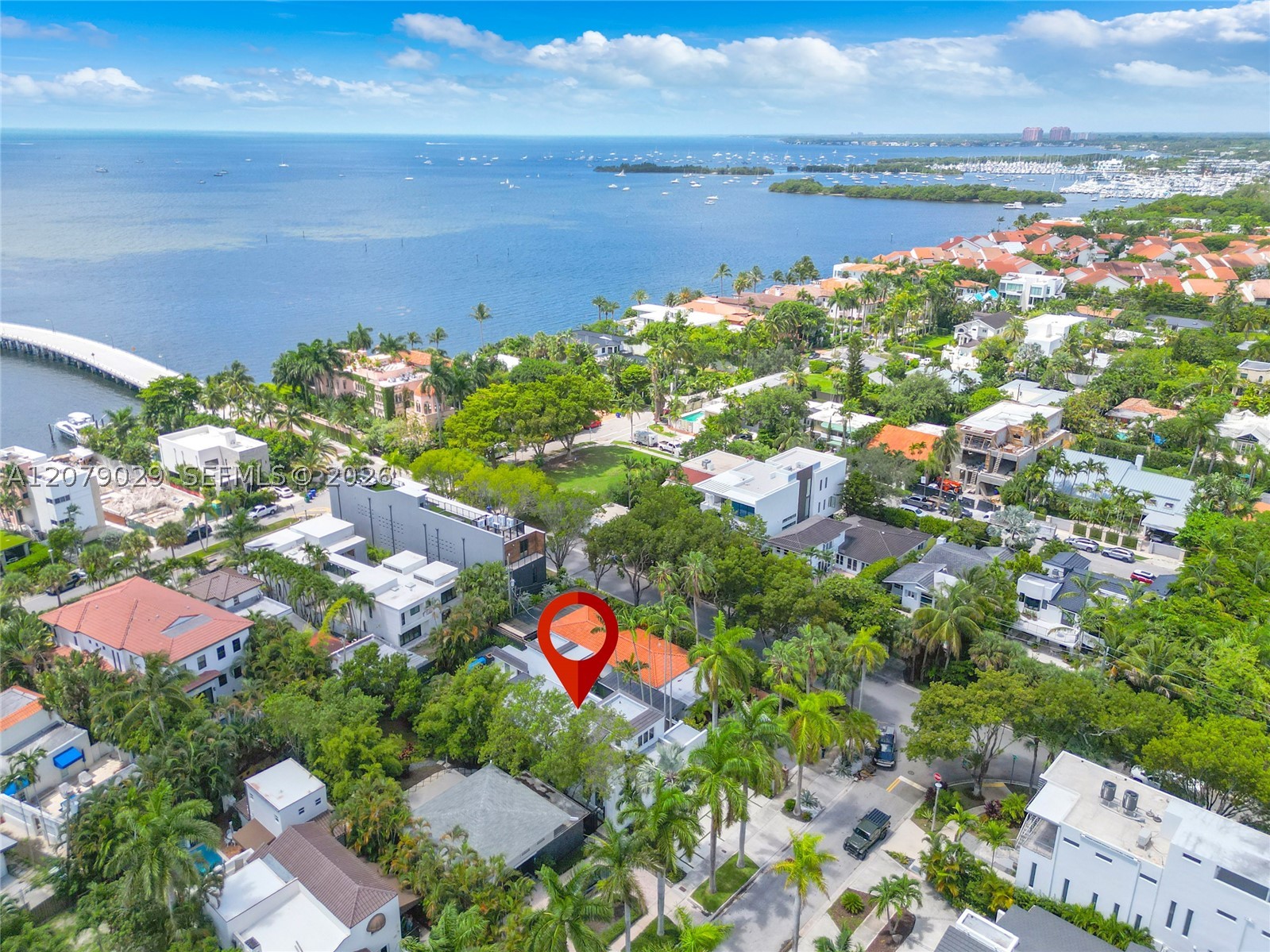 1826 Fairhaven Pl Miami, FL 33133