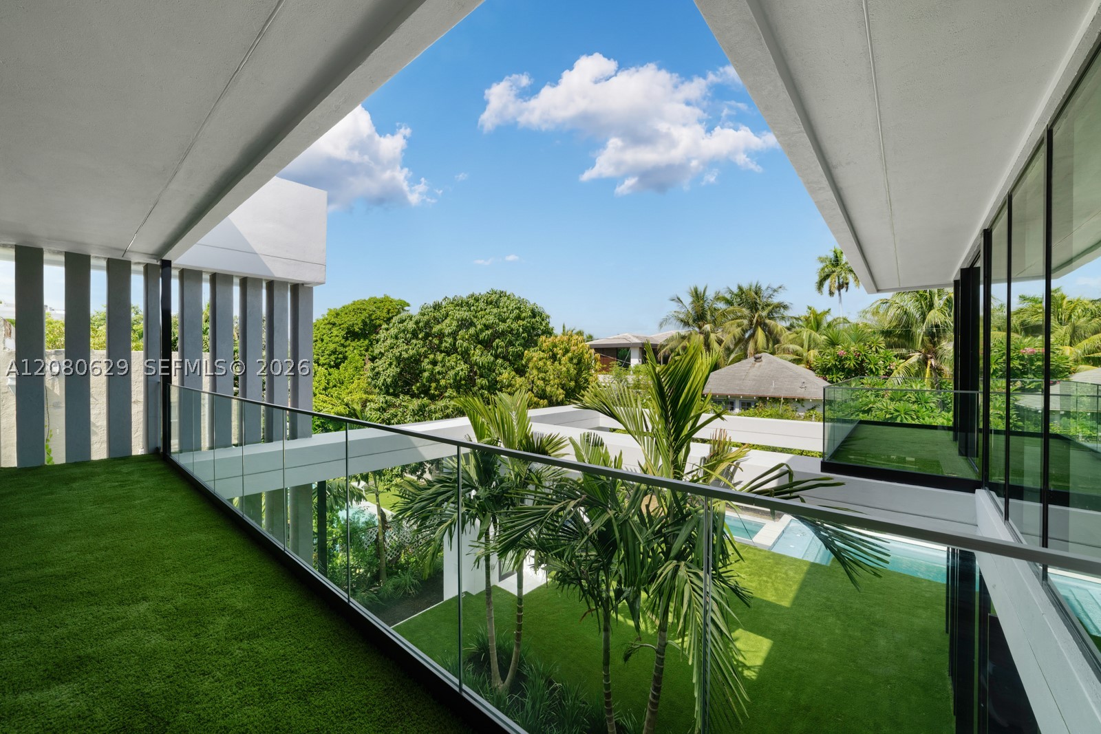 2094 Prairie Ave Miami Beach, FL 33139