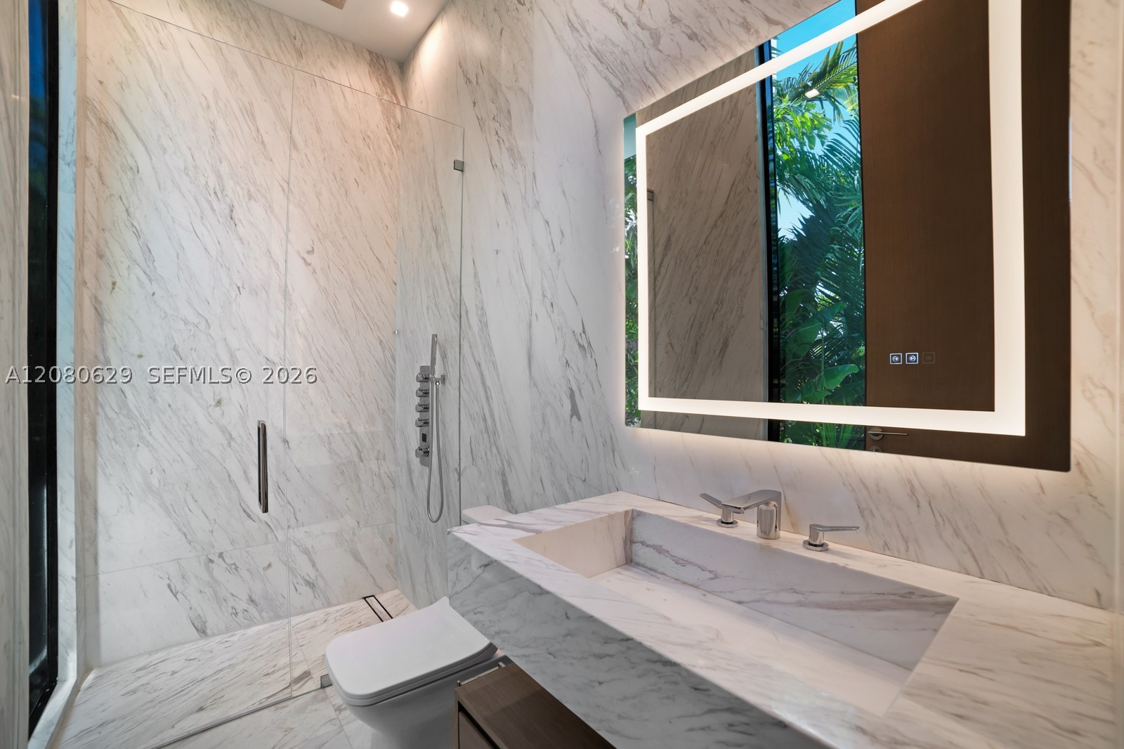 2094 Prairie Ave Miami Beach, FL 33139