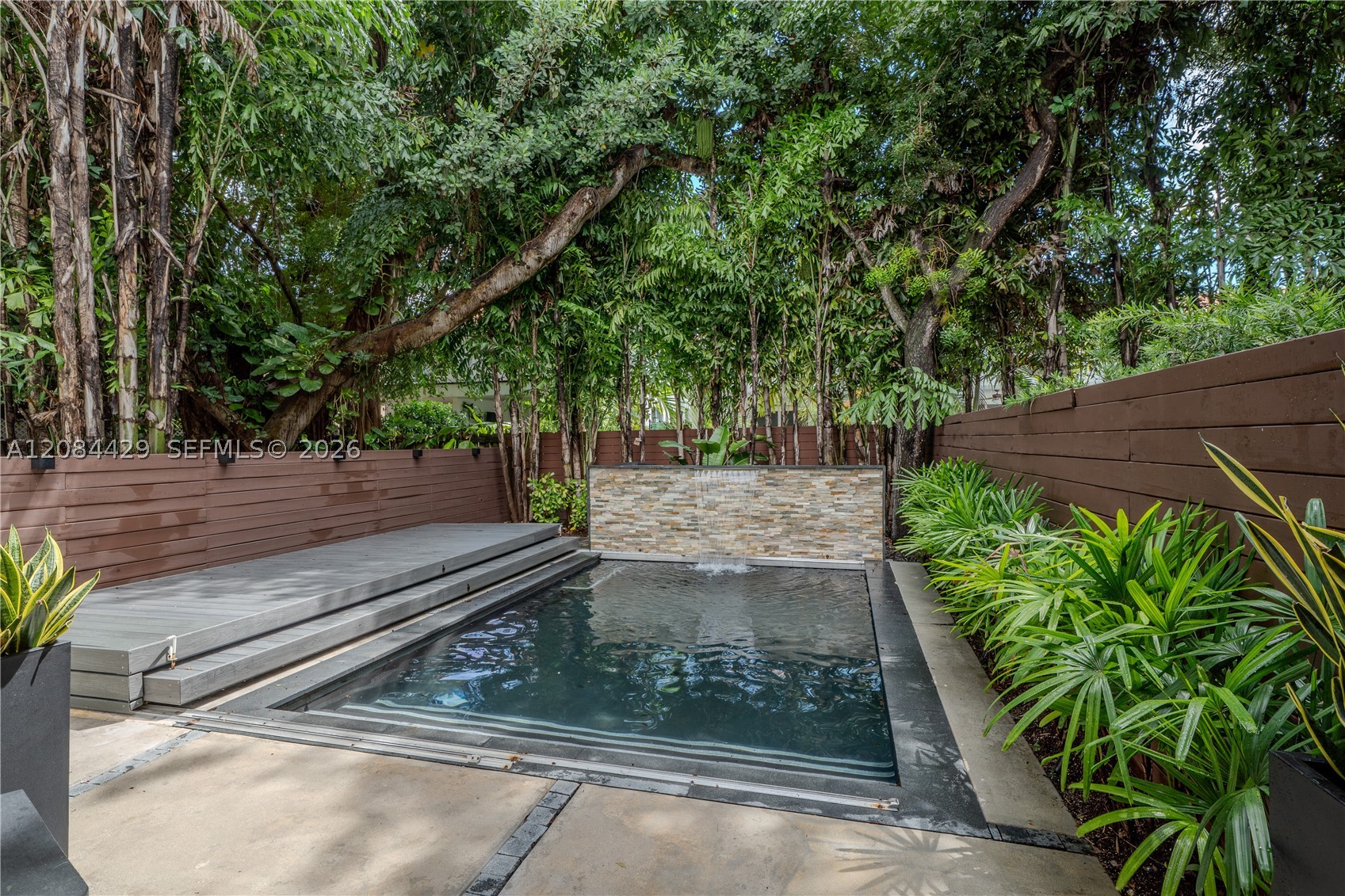 3167 Gifford Ln #3167 Miami, FL 33133