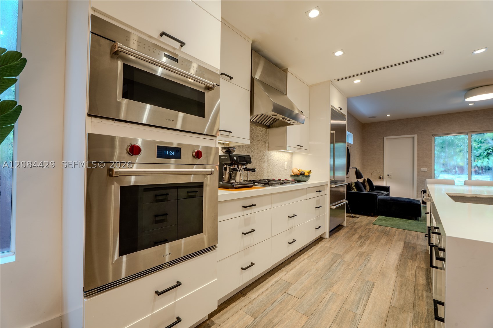 3167 Gifford Ln #3167 Miami, FL 33133