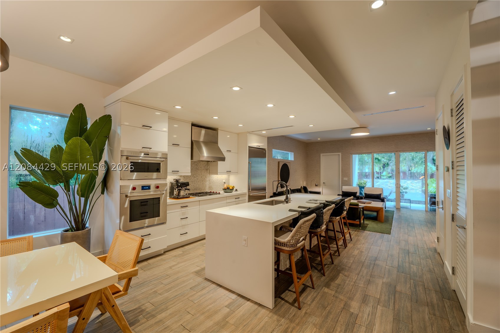 3167 Gifford Ln #3167 Miami, FL 33133
