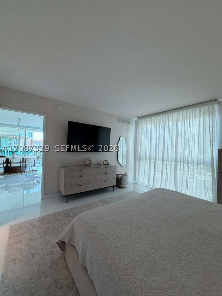 image St Tropez Sunny Isles16