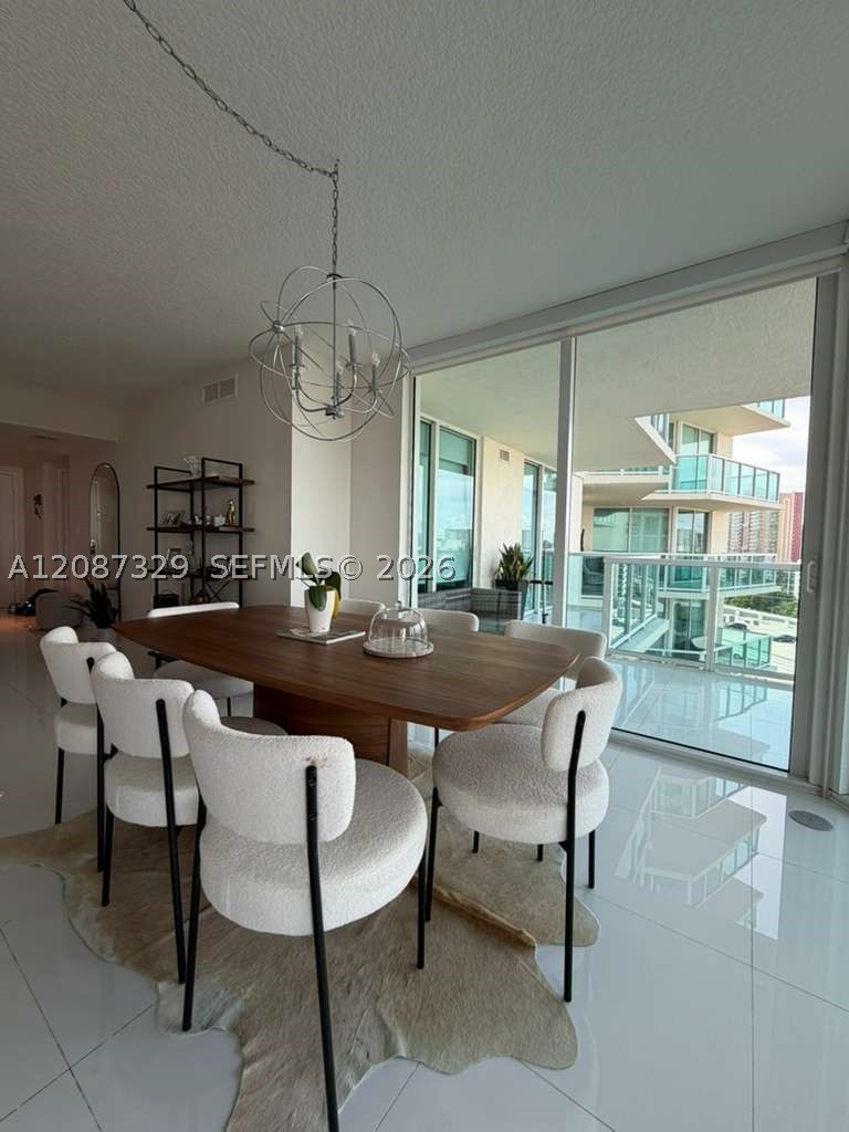 image St Tropez Sunny Isles3