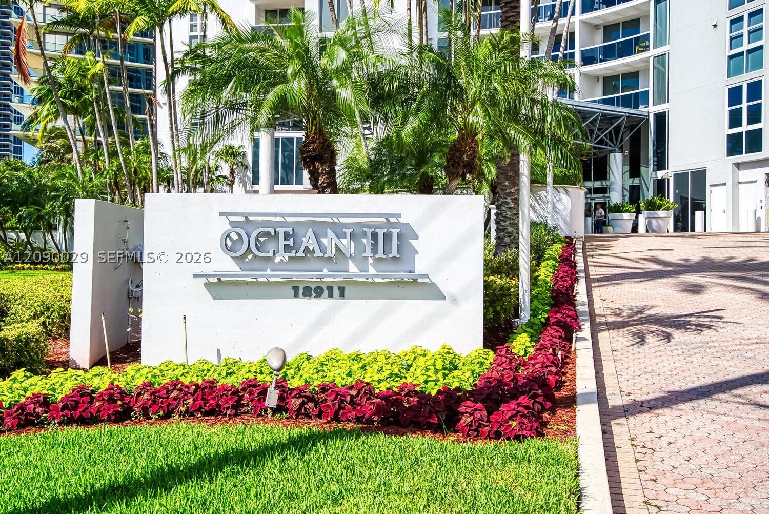 image Ocean Three19