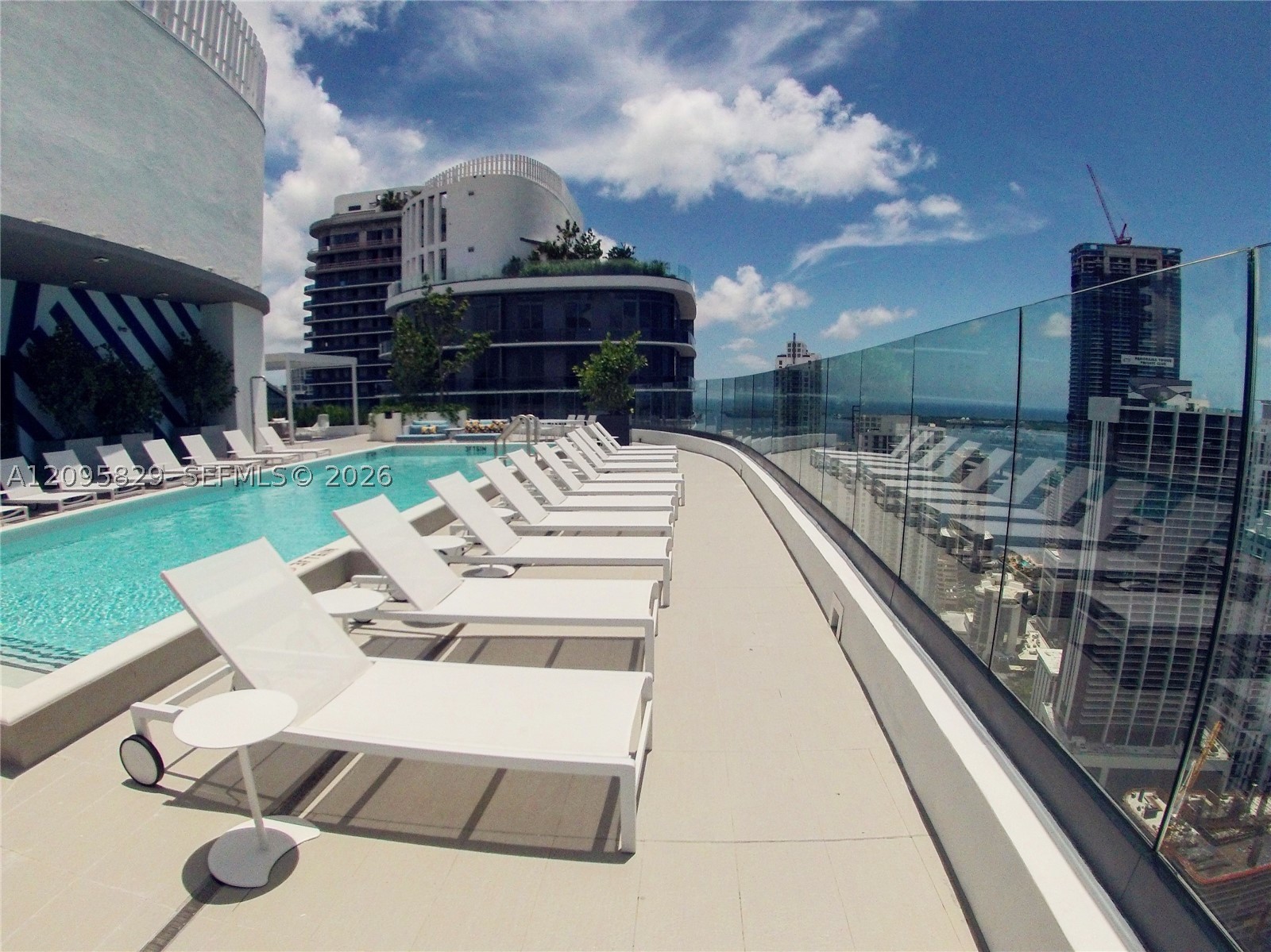 image Brickell Heights West14