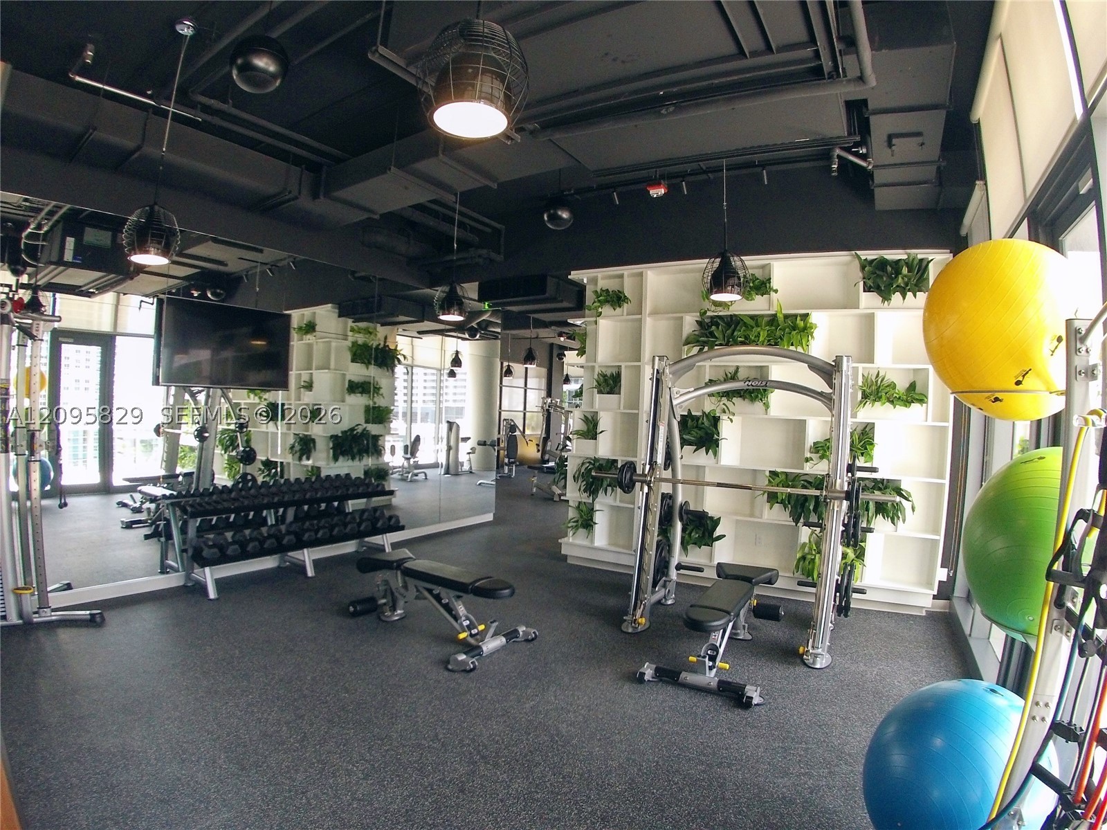 image Brickell Heights West31