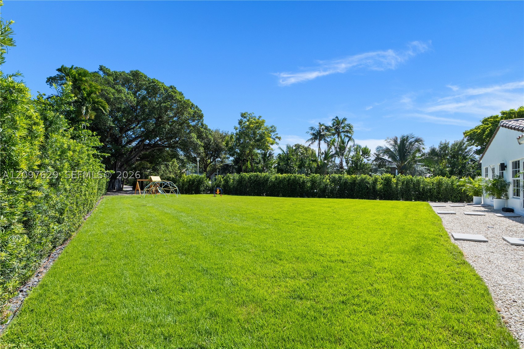 4700 Lake Rd Miami, FL 33137