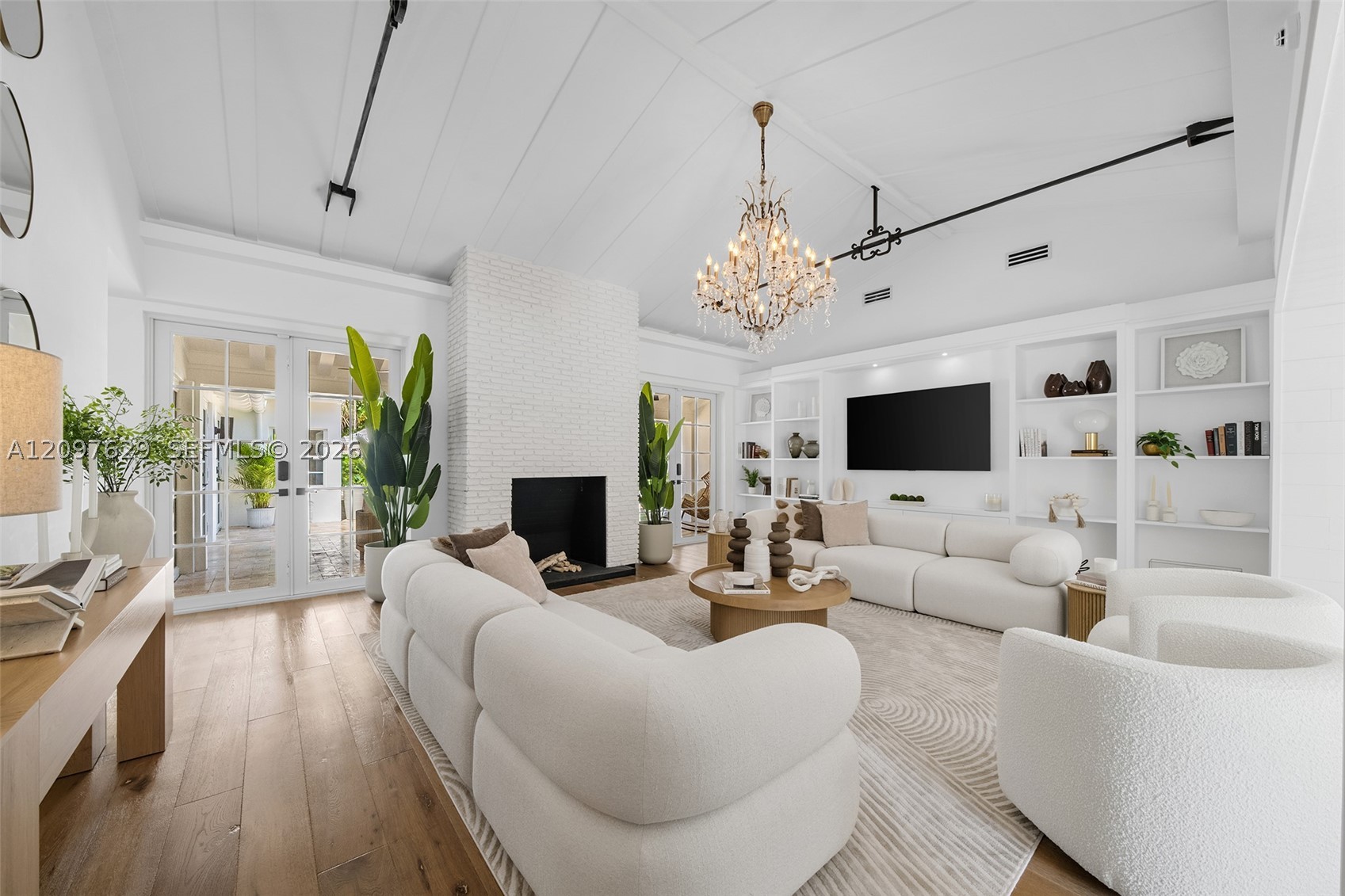 4700 Lake Rd Miami, FL 33137
