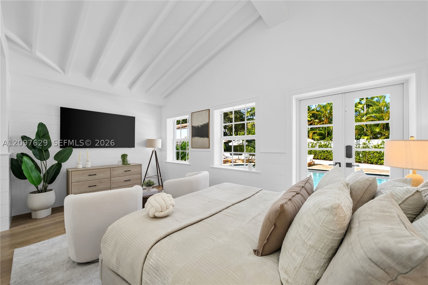 4700 Lake Rd Miami, FL 33137