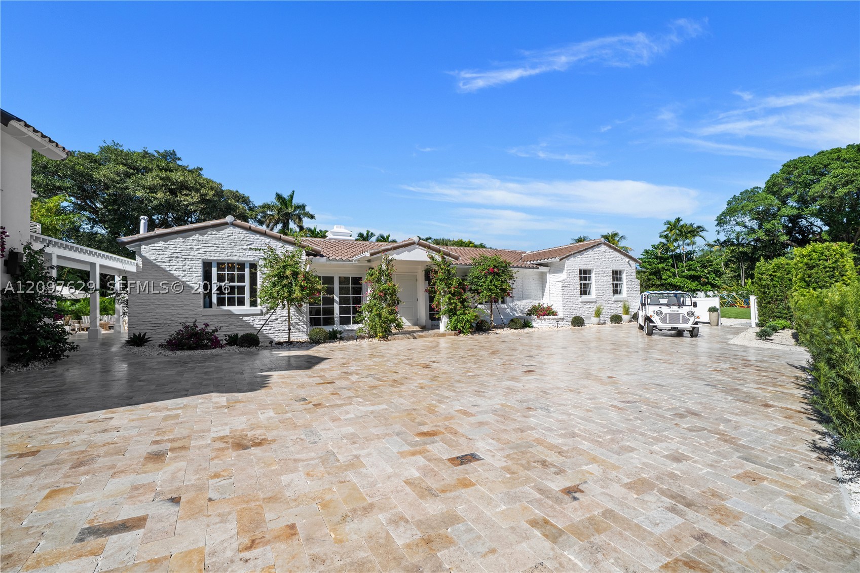 4700 Lake Rd Miami, FL 33137