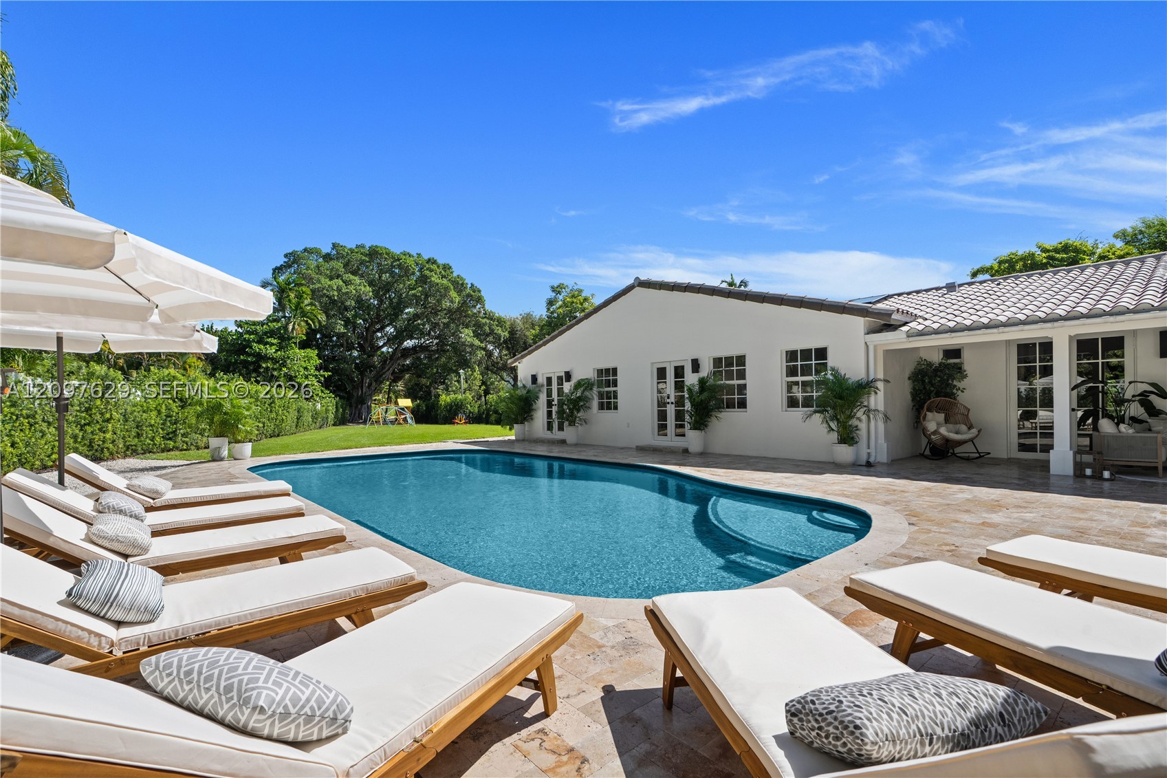 4700 Lake Rd Miami, FL 33137