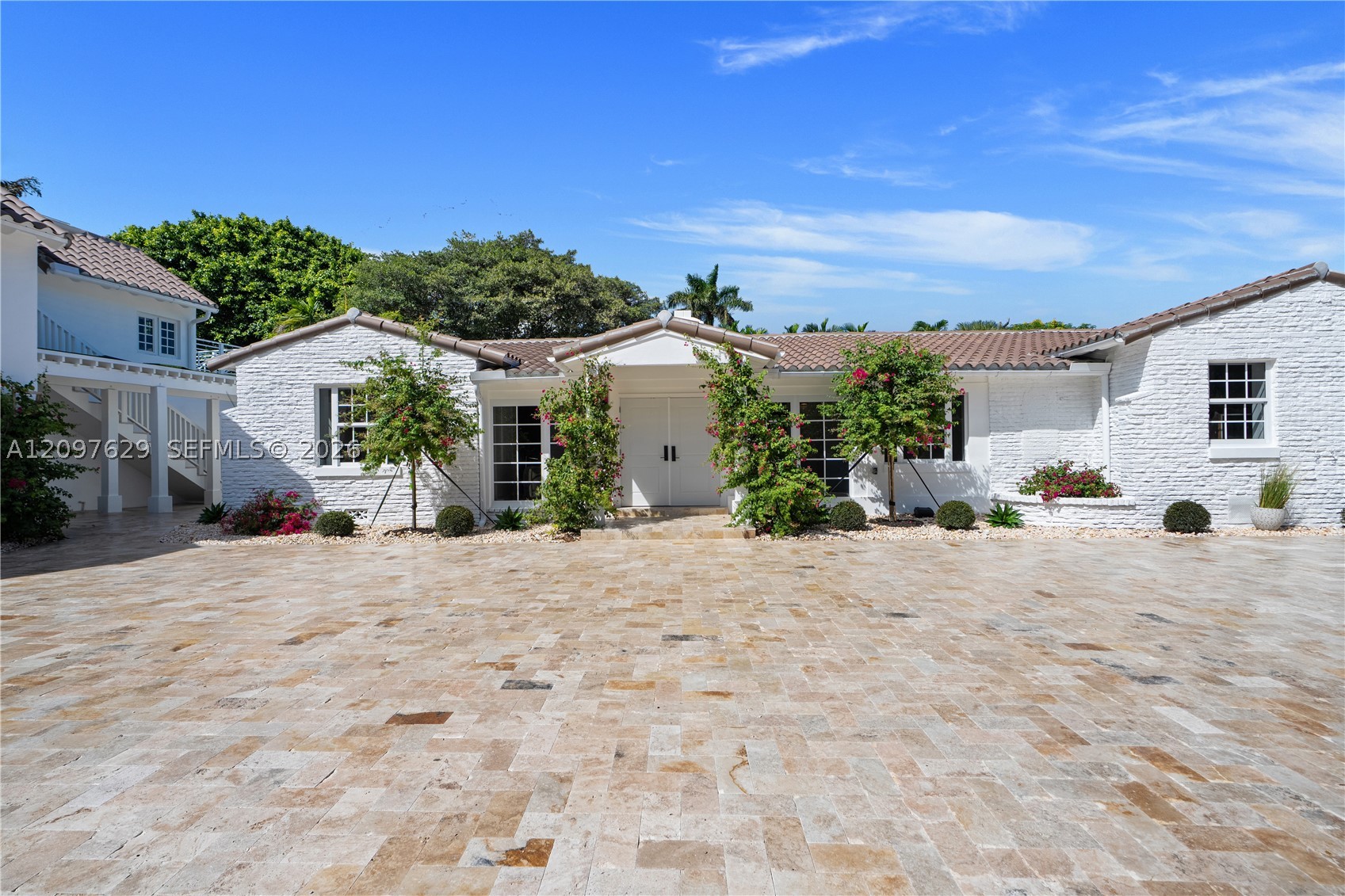 4700 Lake Rd Miami, FL 33137