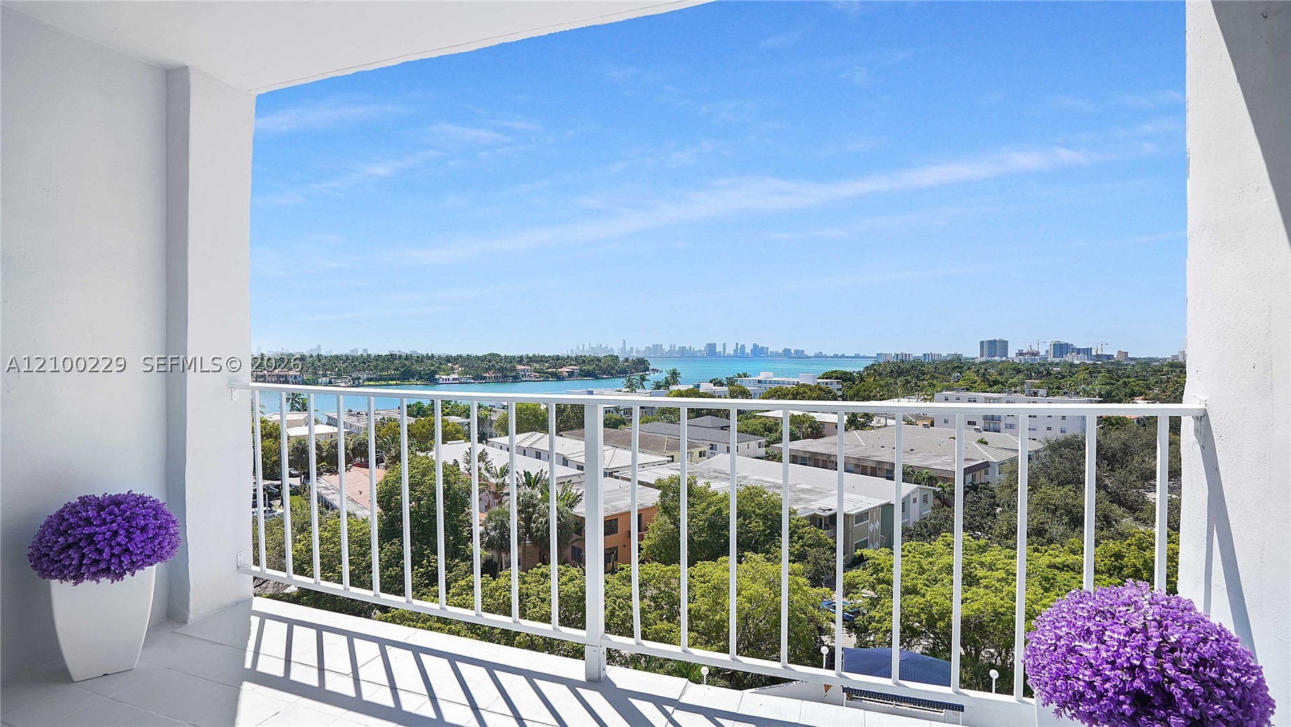 6900 Bay Dr #8K