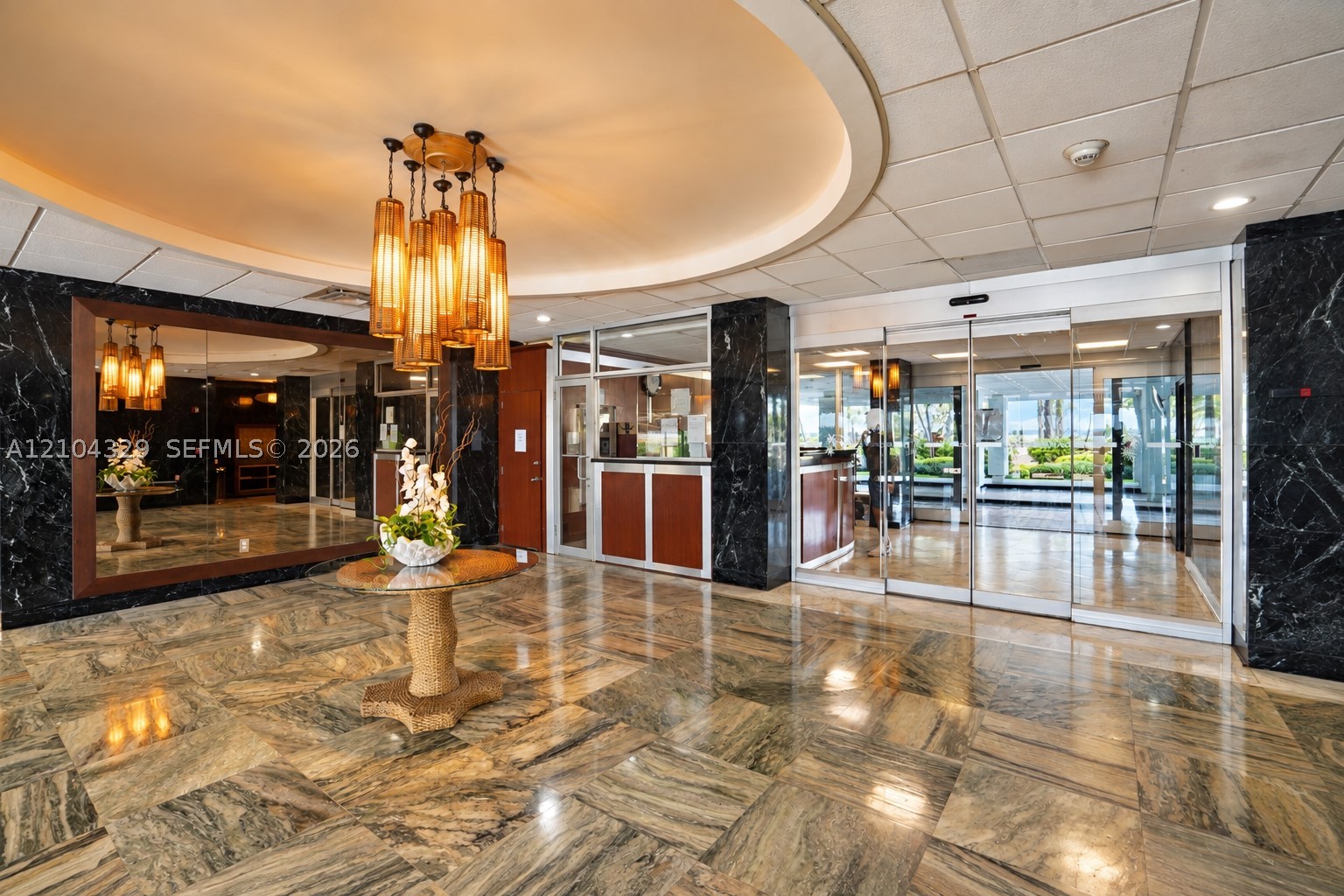 500 Bayview Dr #1123 Sunny Isles Beach, FL 33160