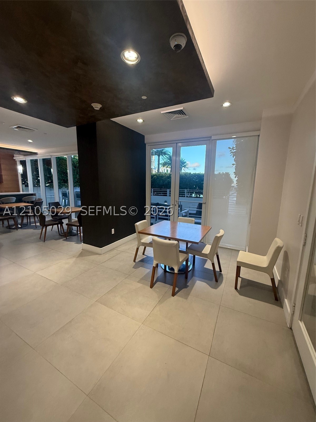 image Bay House25