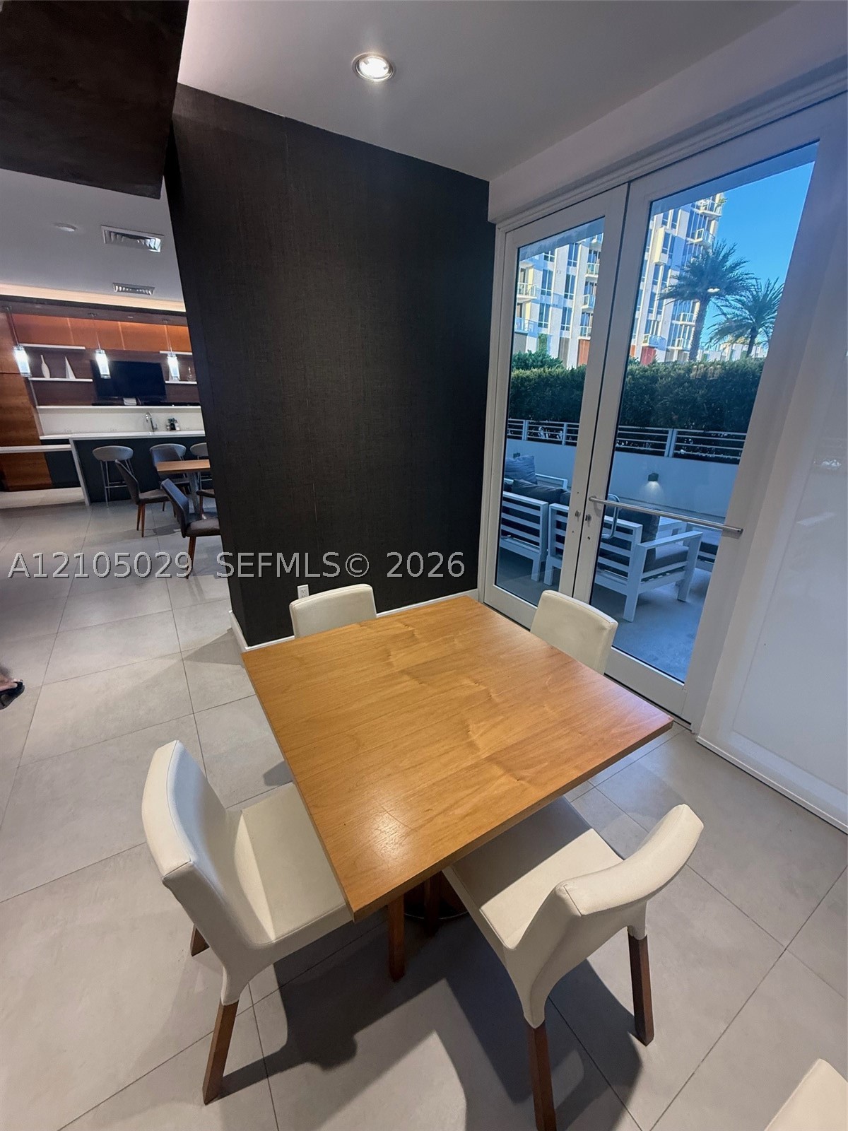 image Bay House30
