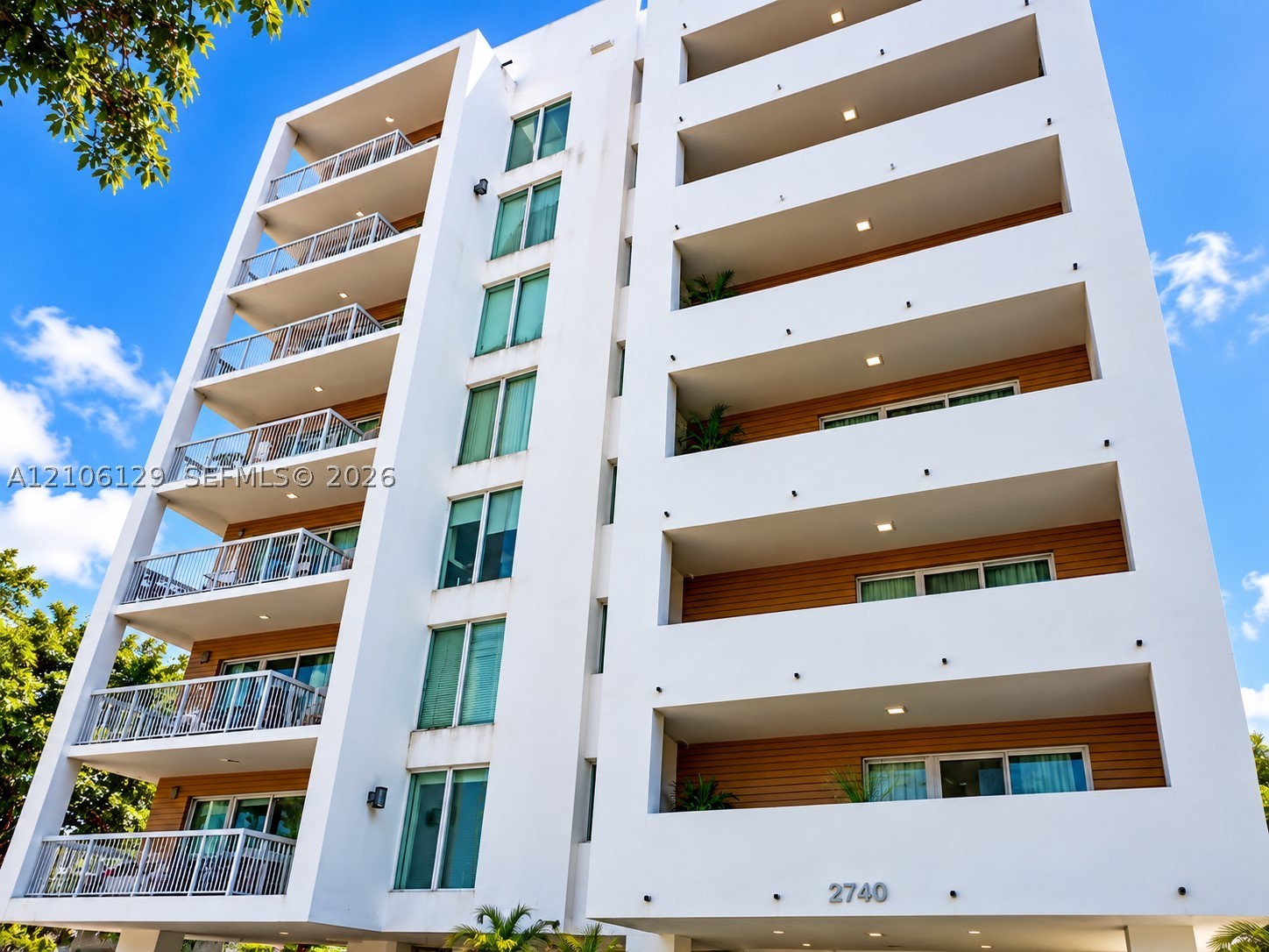 2740 SW 28th Ter #307