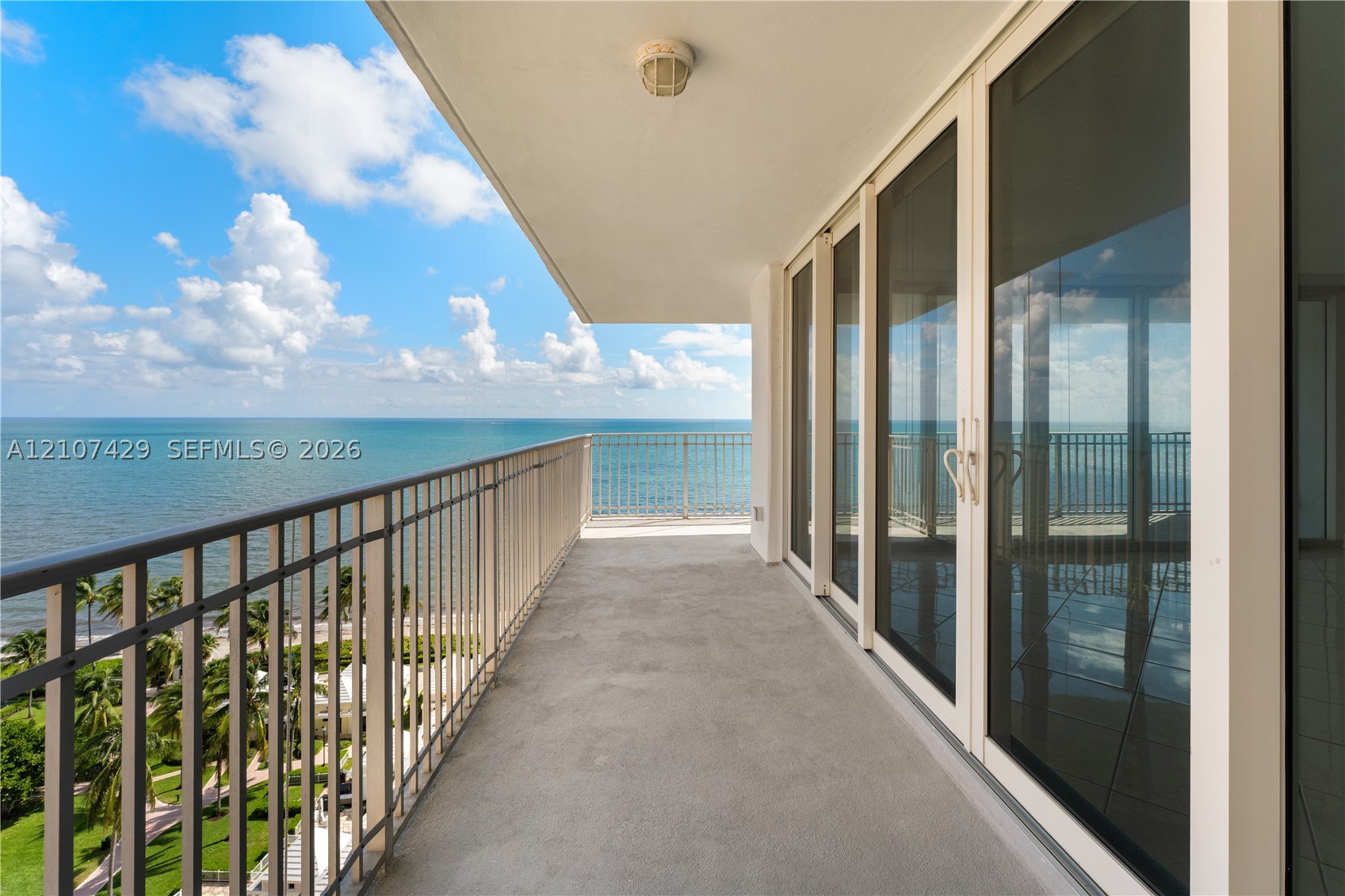 881 Ocean Dr #13H Key Biscayne, FL 33149