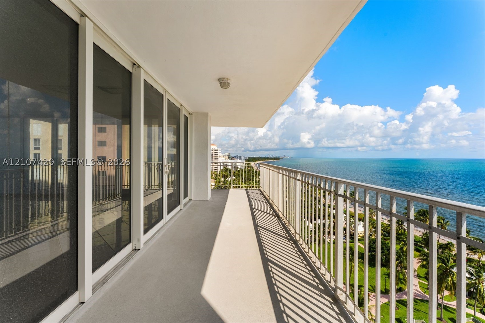 881 Ocean Dr #13H Key Biscayne, FL 33149