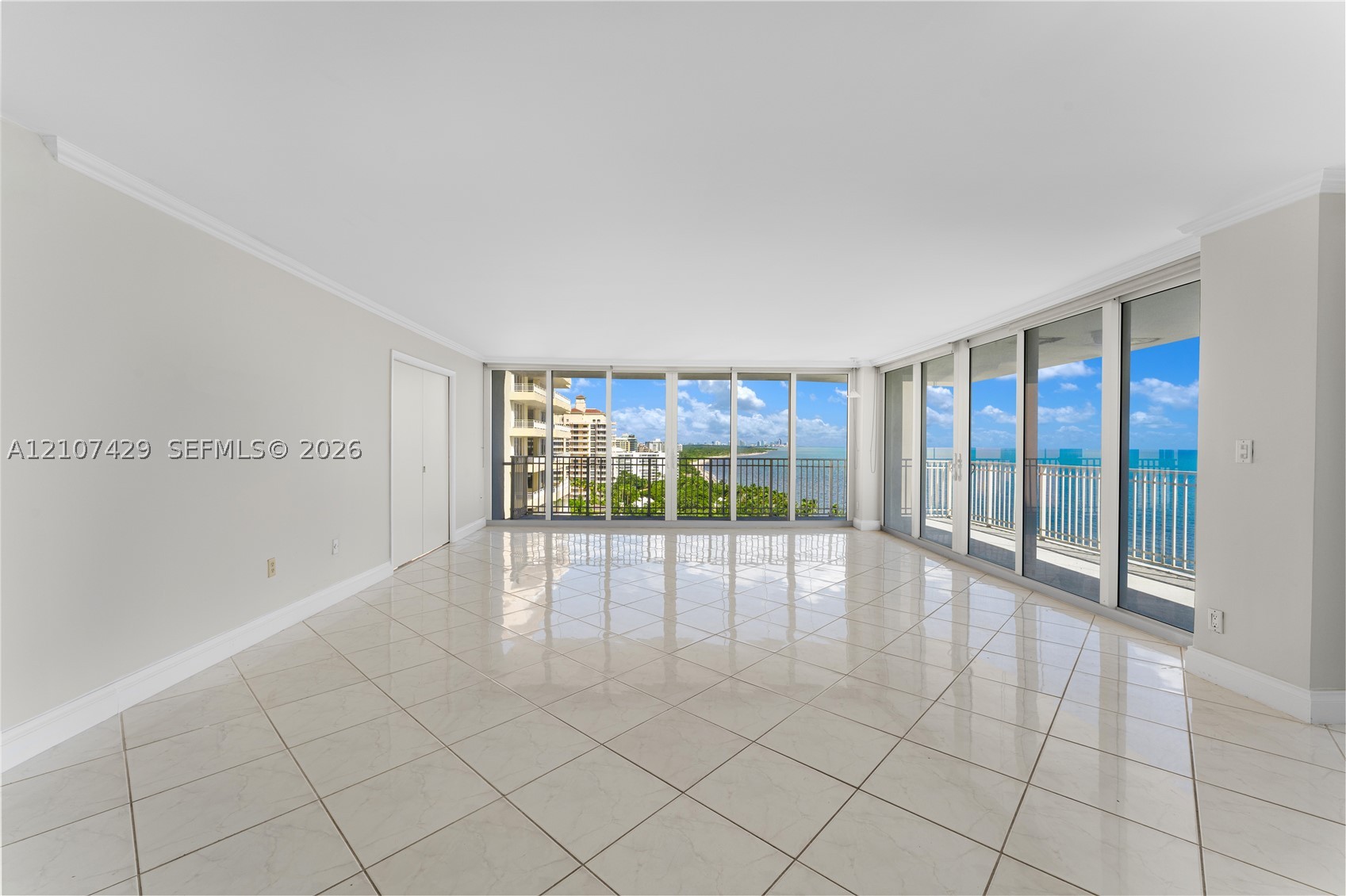 881 Ocean Dr #13H Key Biscayne, FL 33149
