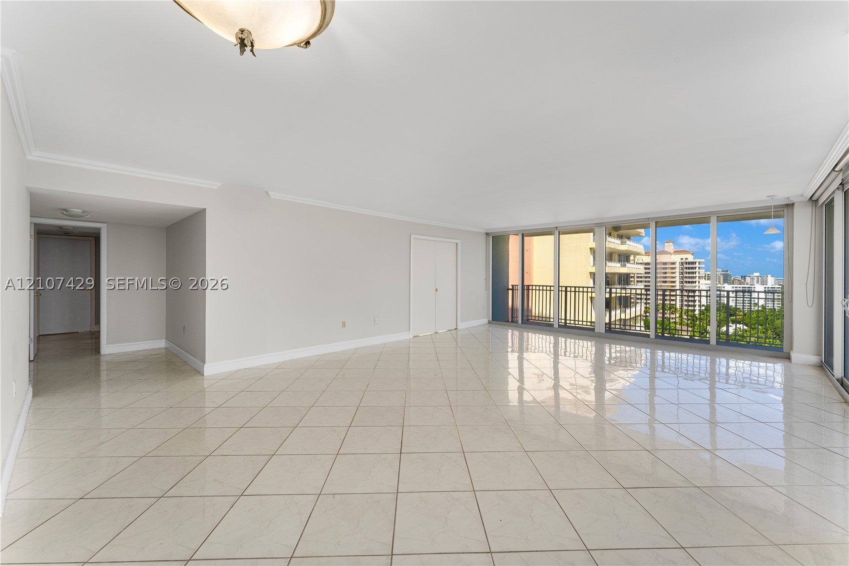 881 Ocean Dr #13H Key Biscayne, FL 33149