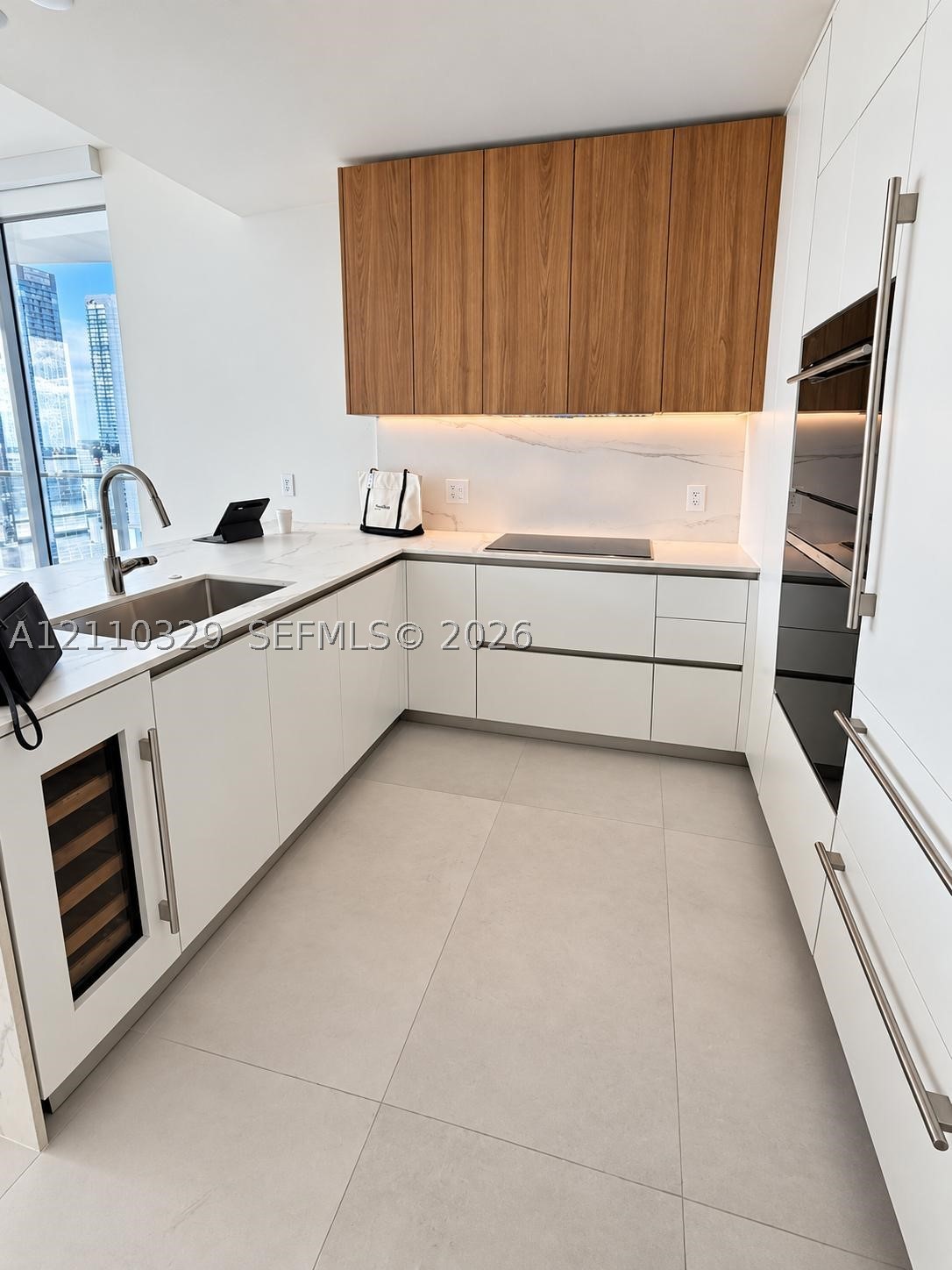 1400 Biscayne Blvd #3302 Miami, FL 33132