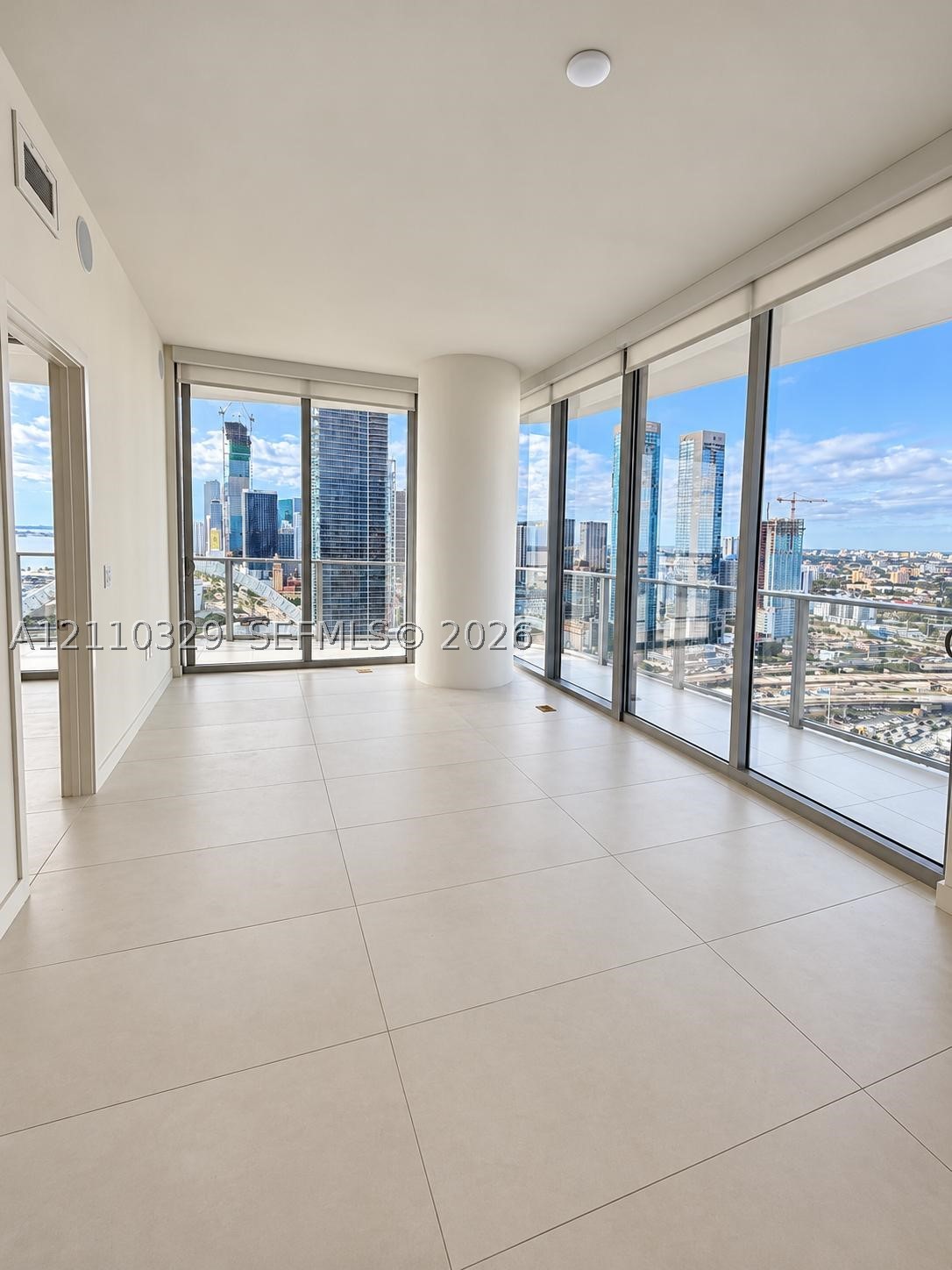 1400 Biscayne Blvd #3302 Miami, FL 33132