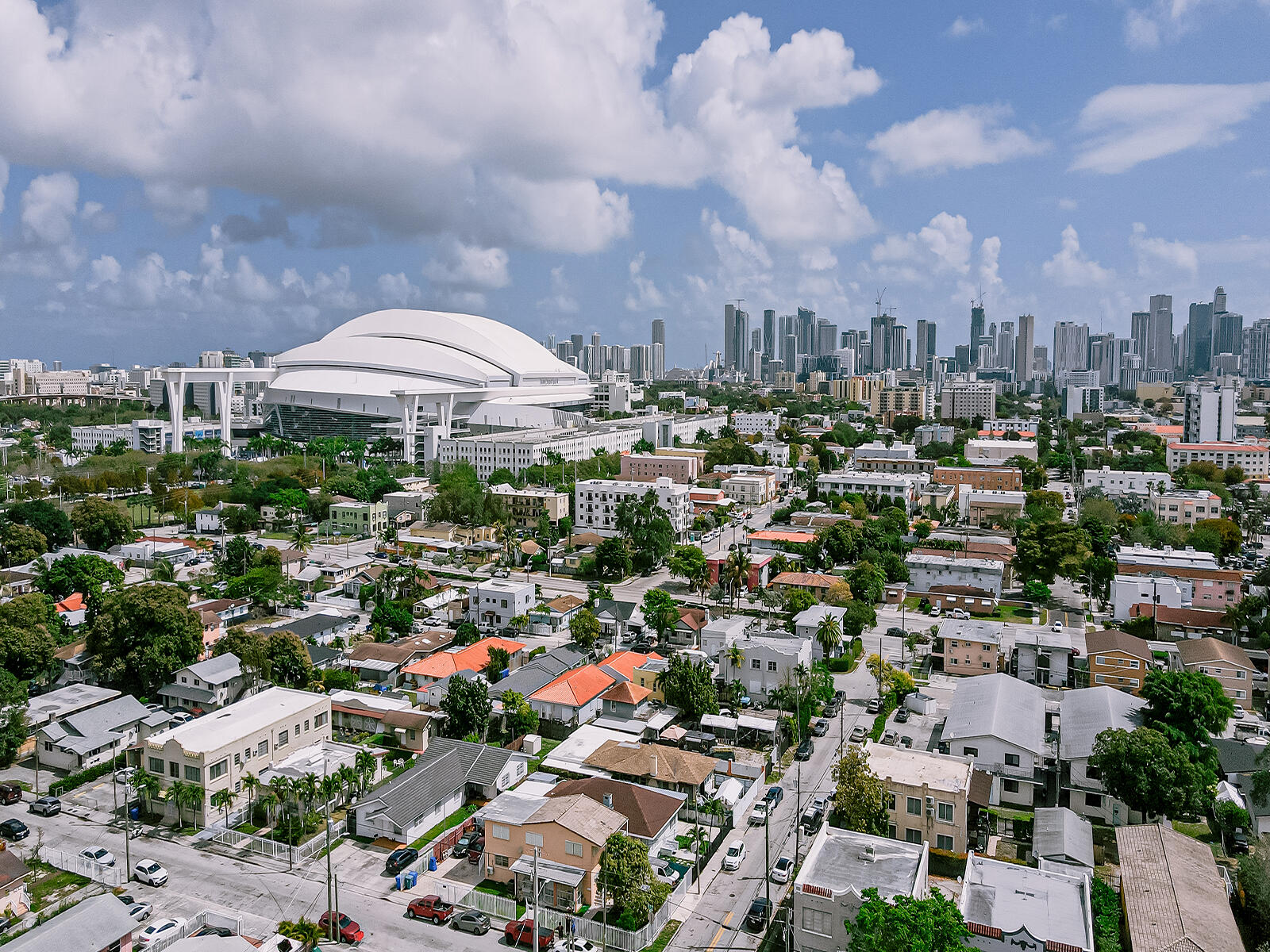 1757 NW 1st Miami, FL 33125