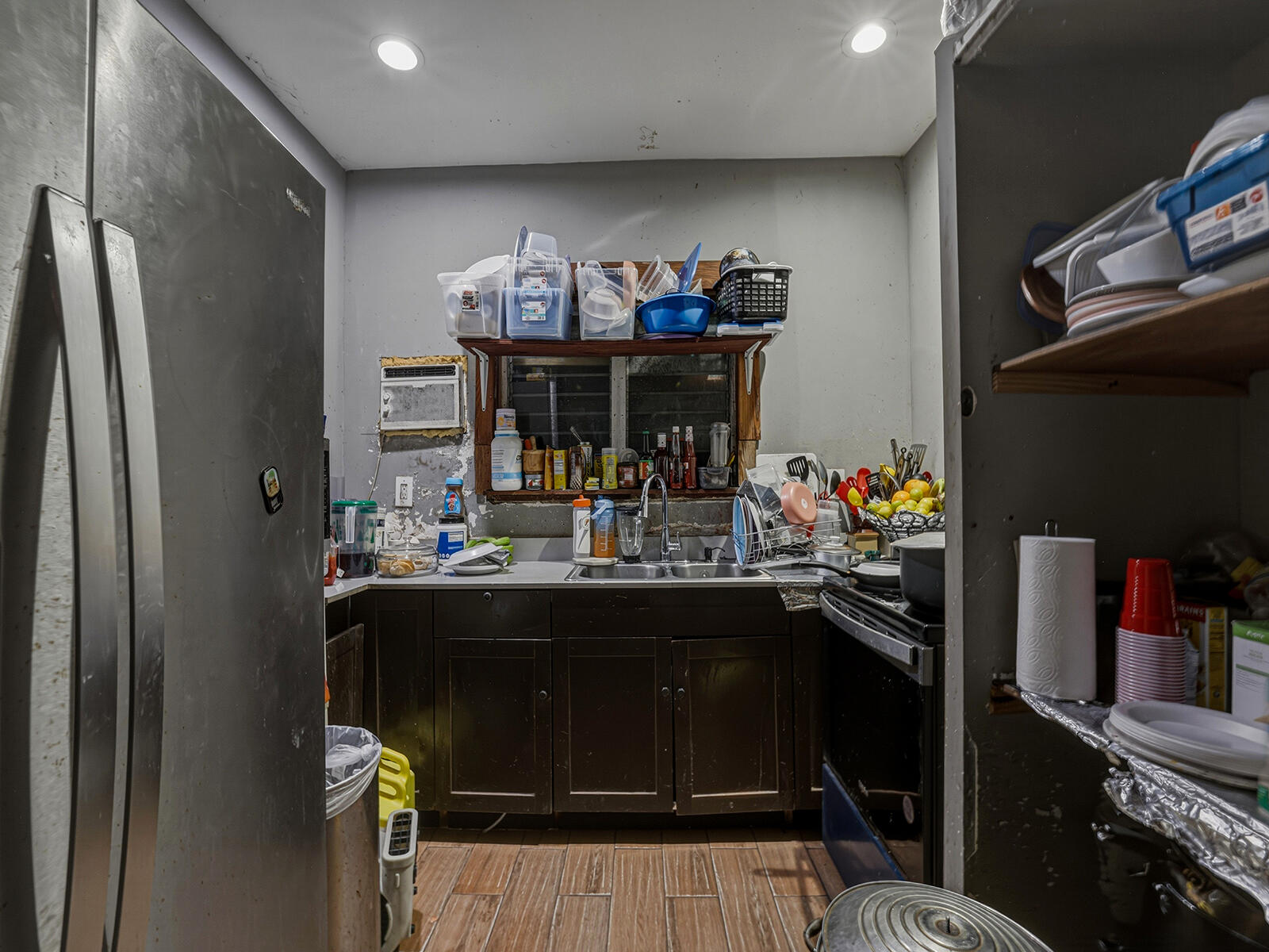 1757 NW 1st Miami, FL 33125