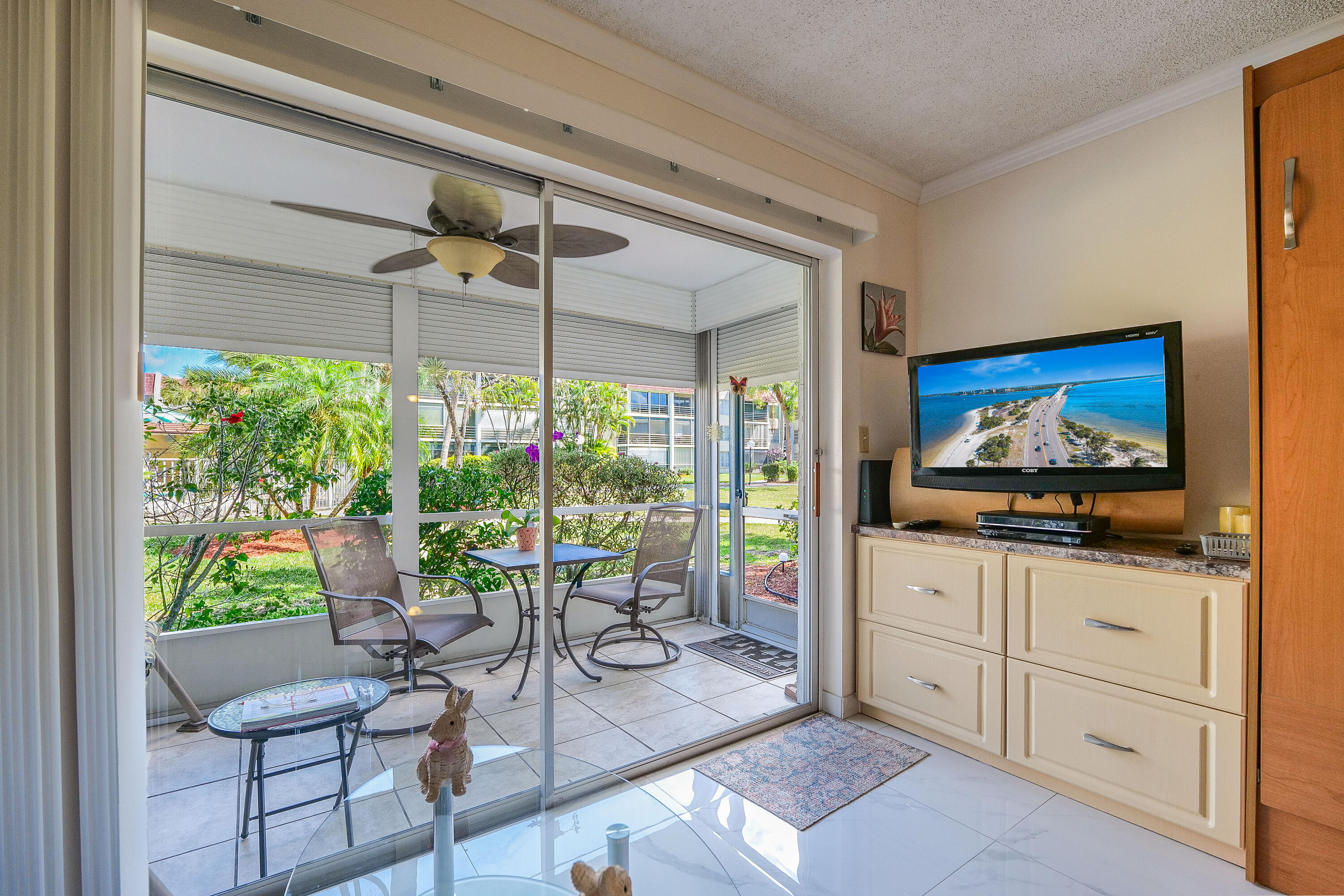 3531 Inverrary #105 Lauderhill, FL 33319