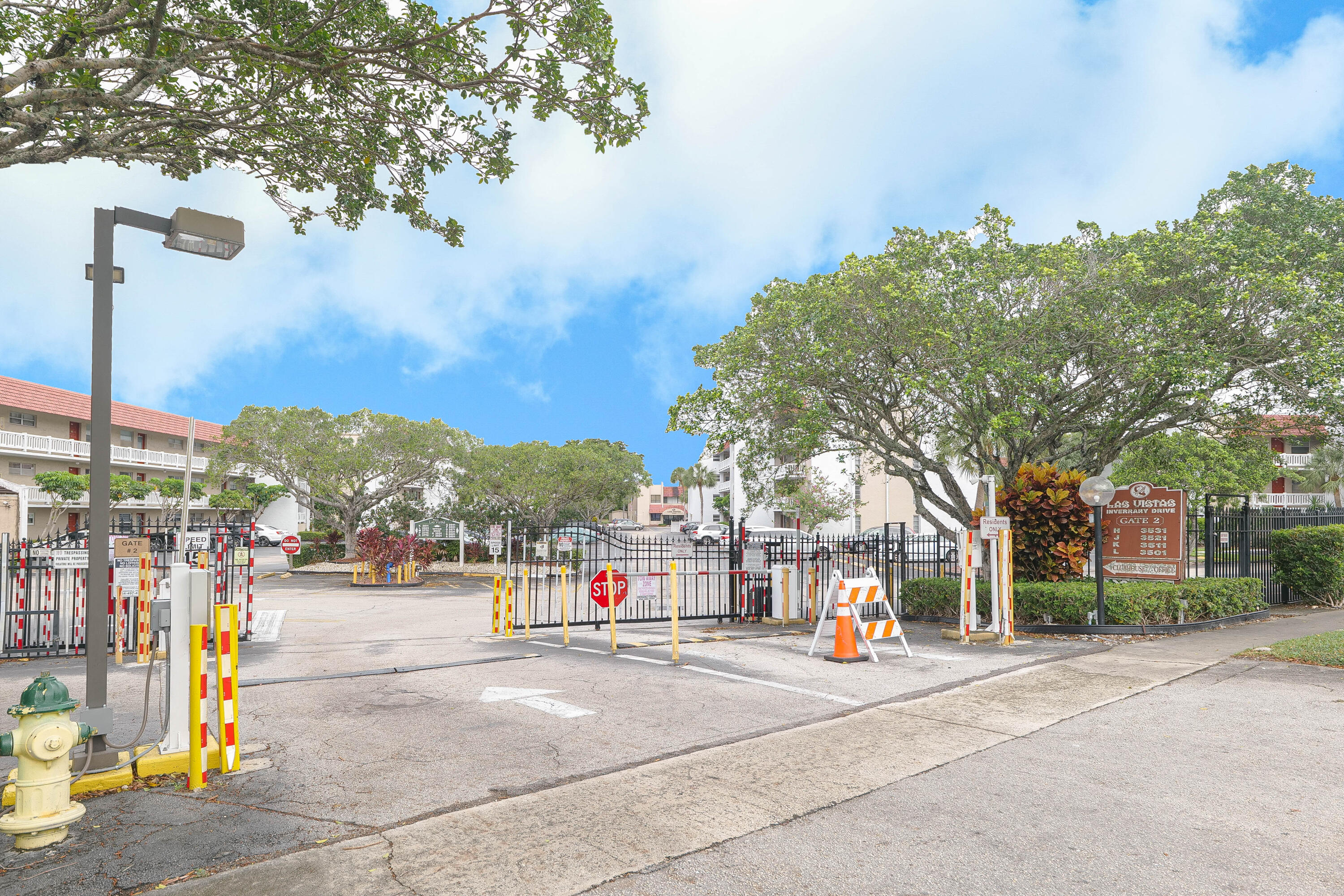 3531 Inverrary #105 Lauderhill, FL 33319