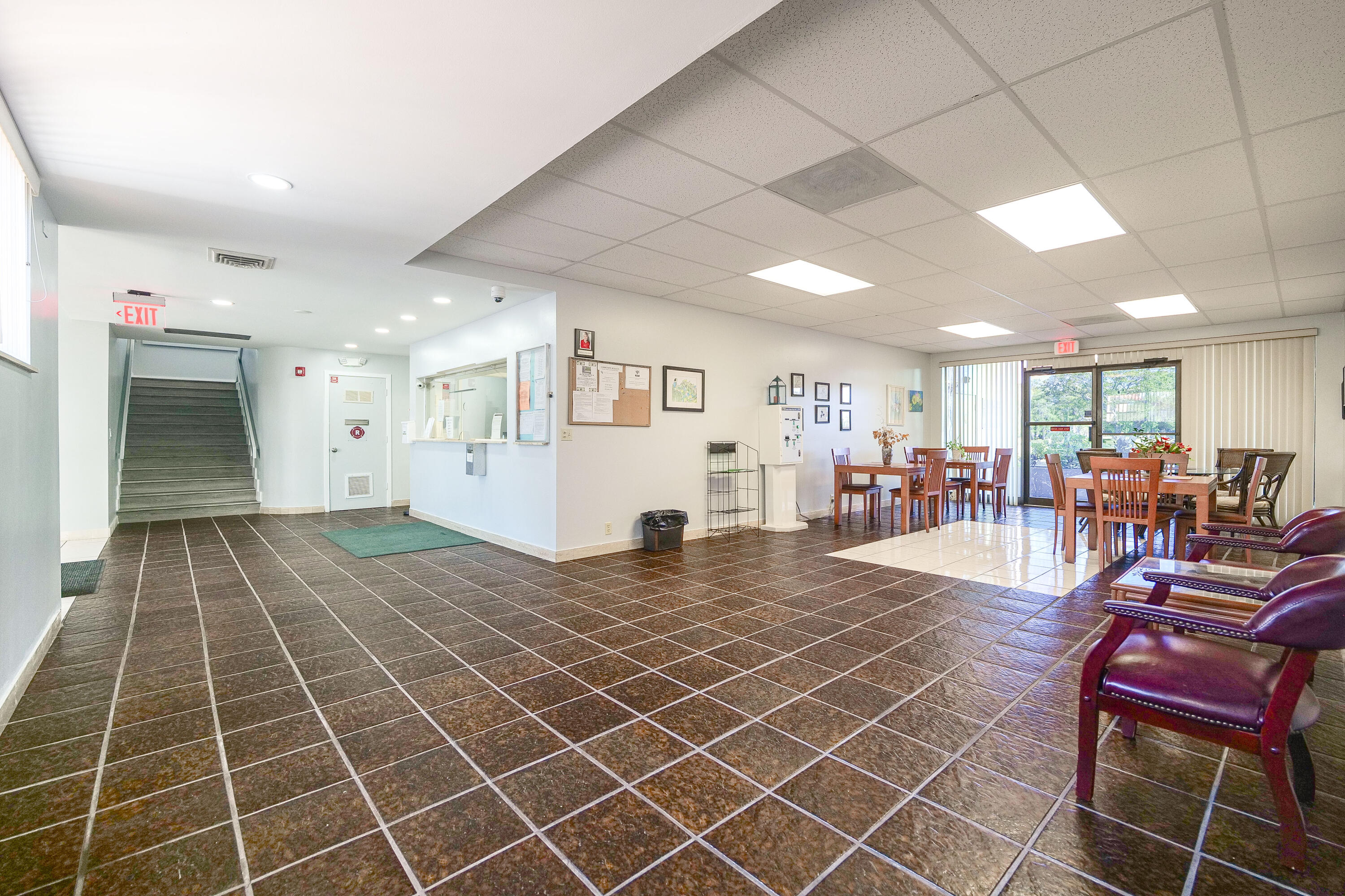 3531 Inverrary #105 Lauderhill, FL 33319