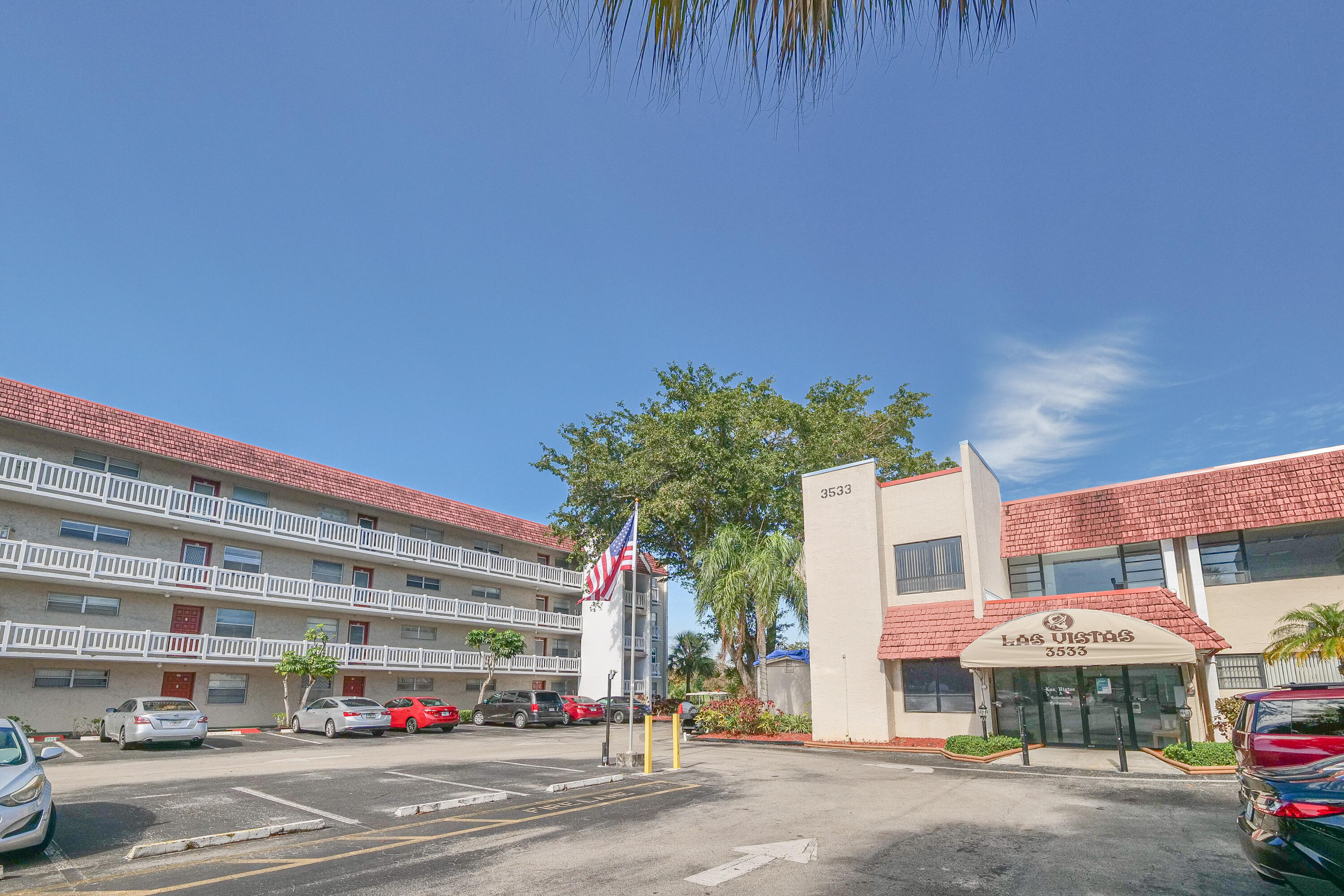 3531 Inverrary #105 Lauderhill, FL 33319