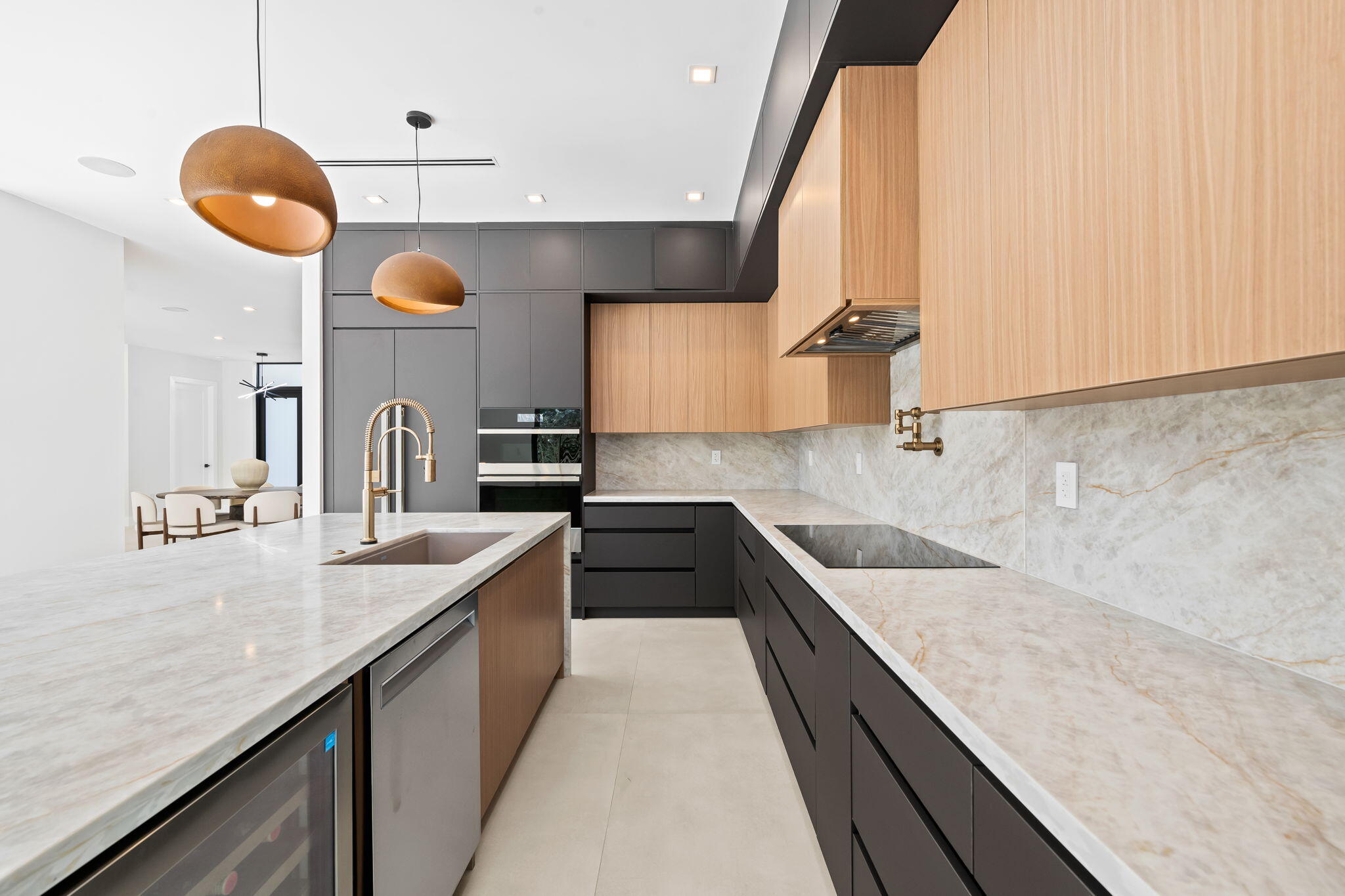 2324 SW 26th Miami, FL 33133