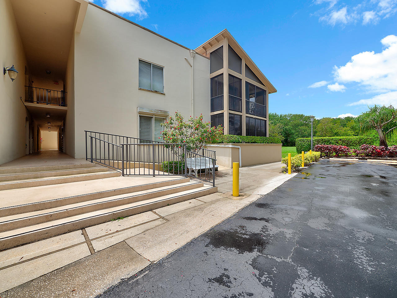 11811 Ave Of The Pga