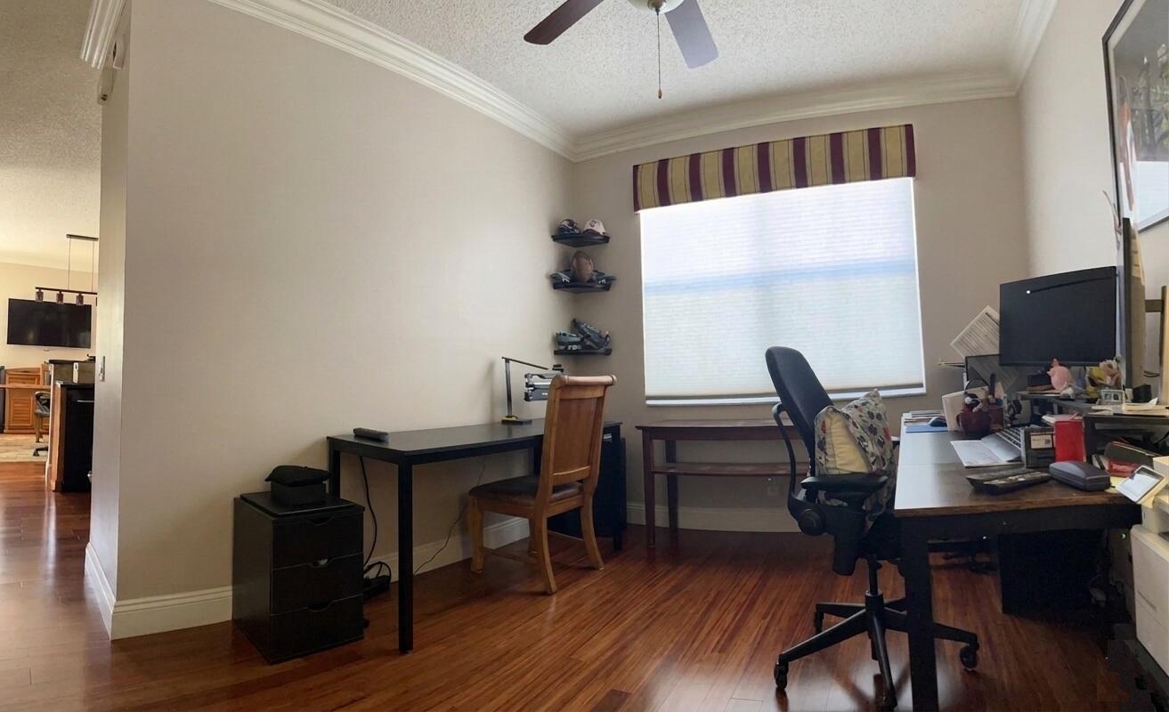 668 Willow Bnd Weston, FL 33327