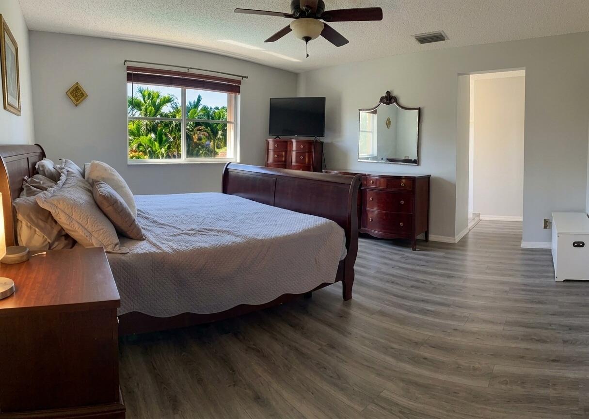 668 Willow Bnd Weston, FL 33327