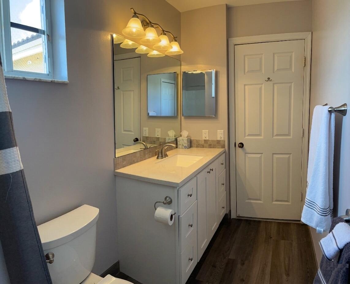 668 Willow Bnd Weston, FL 33327