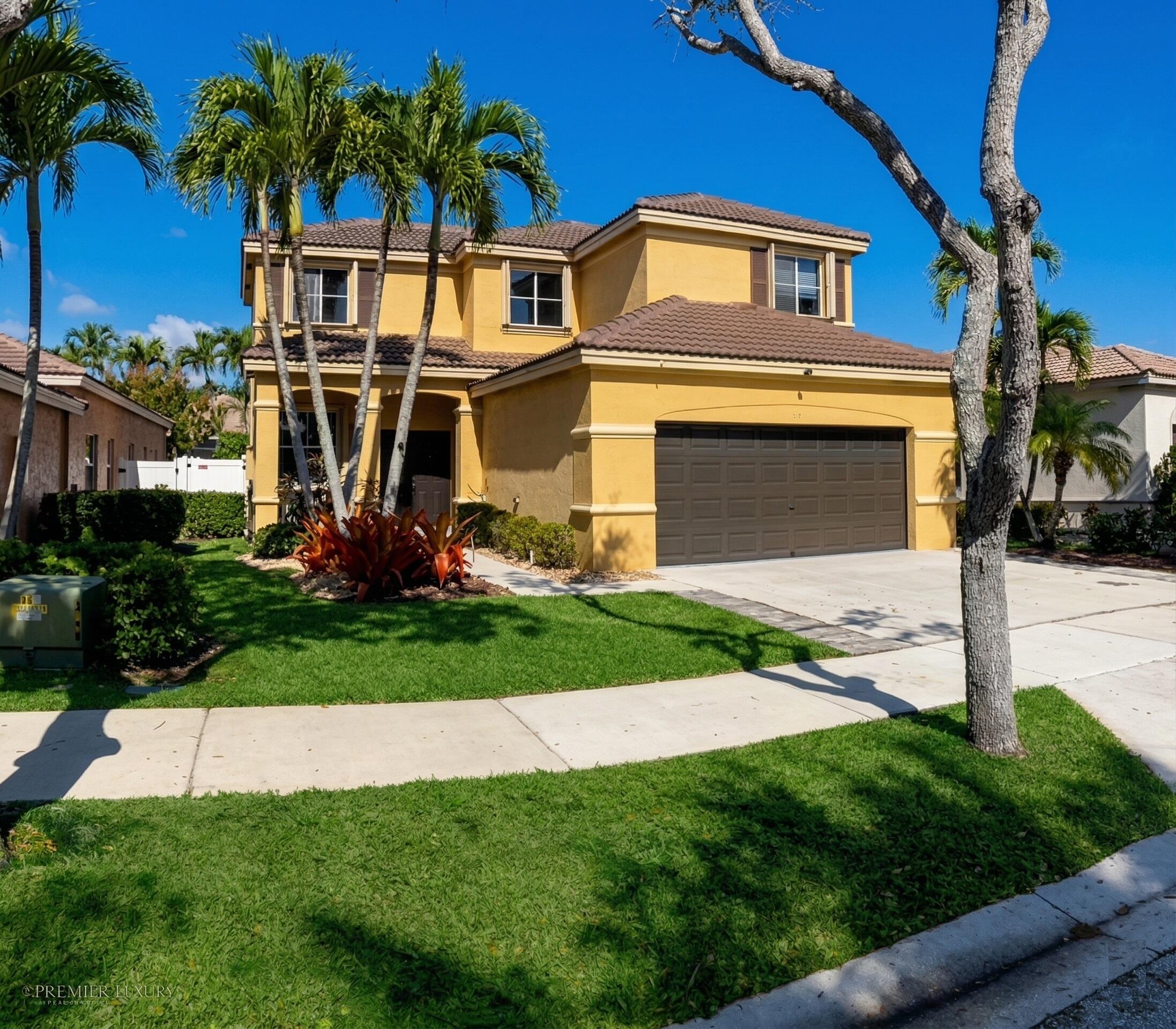 668 Willow Bnd Weston, FL 33327