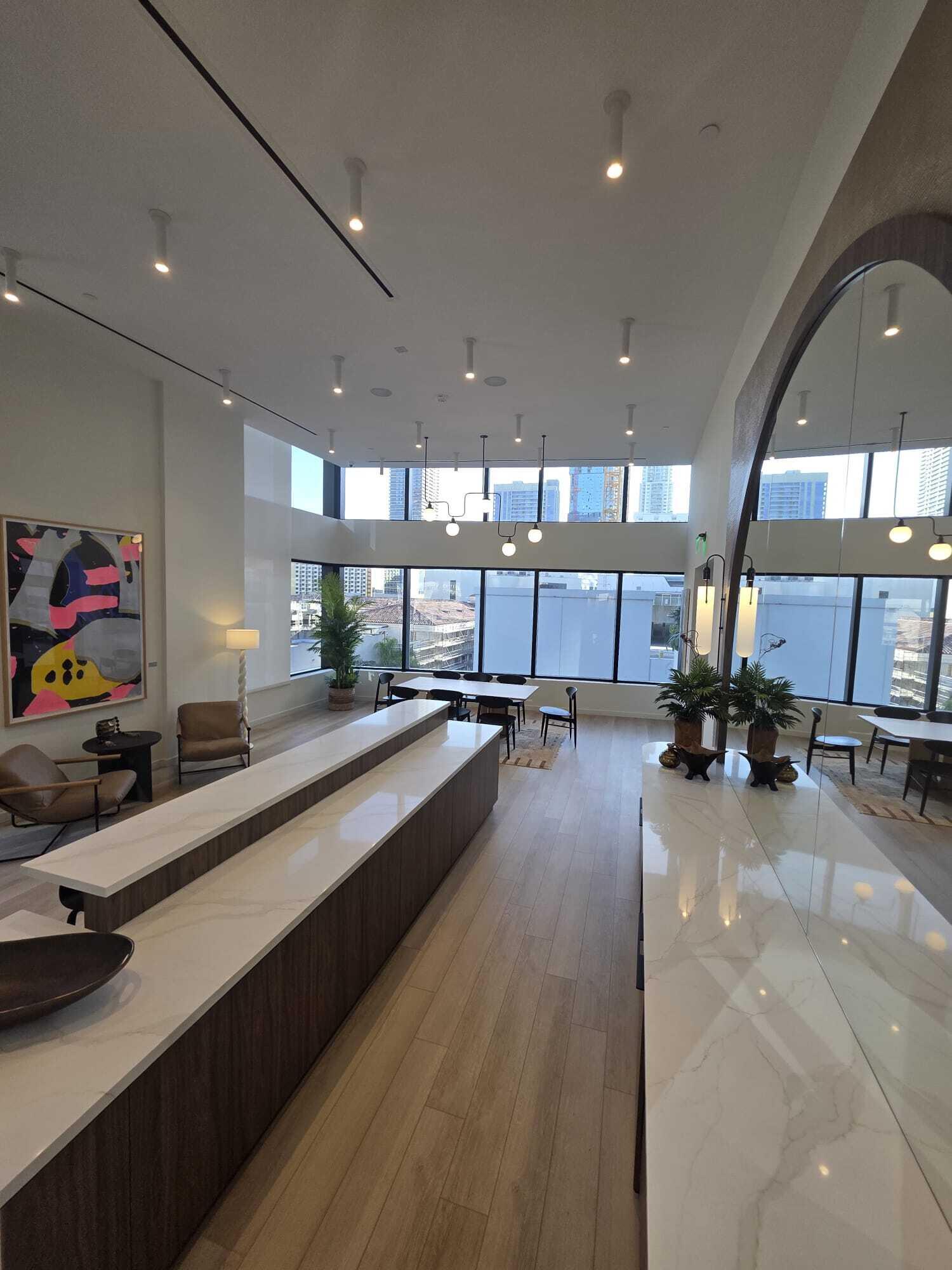 225 N Miami #910 Miami, FL 33128