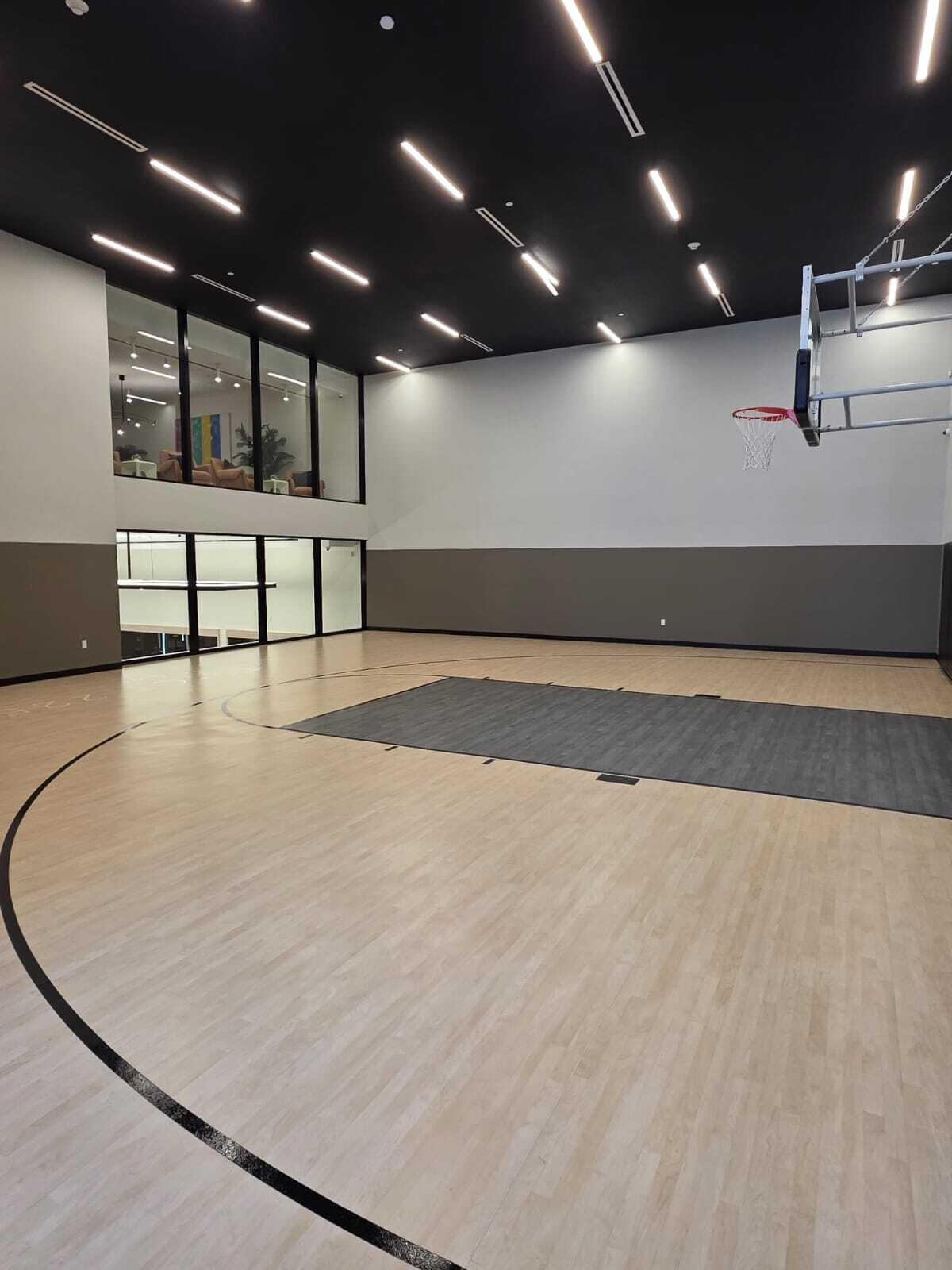 225 N Miami #910 Miami, FL 33128