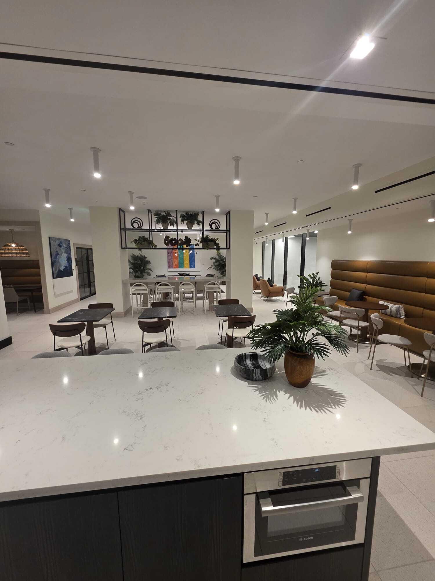 225 N Miami #910 Miami, FL 33128