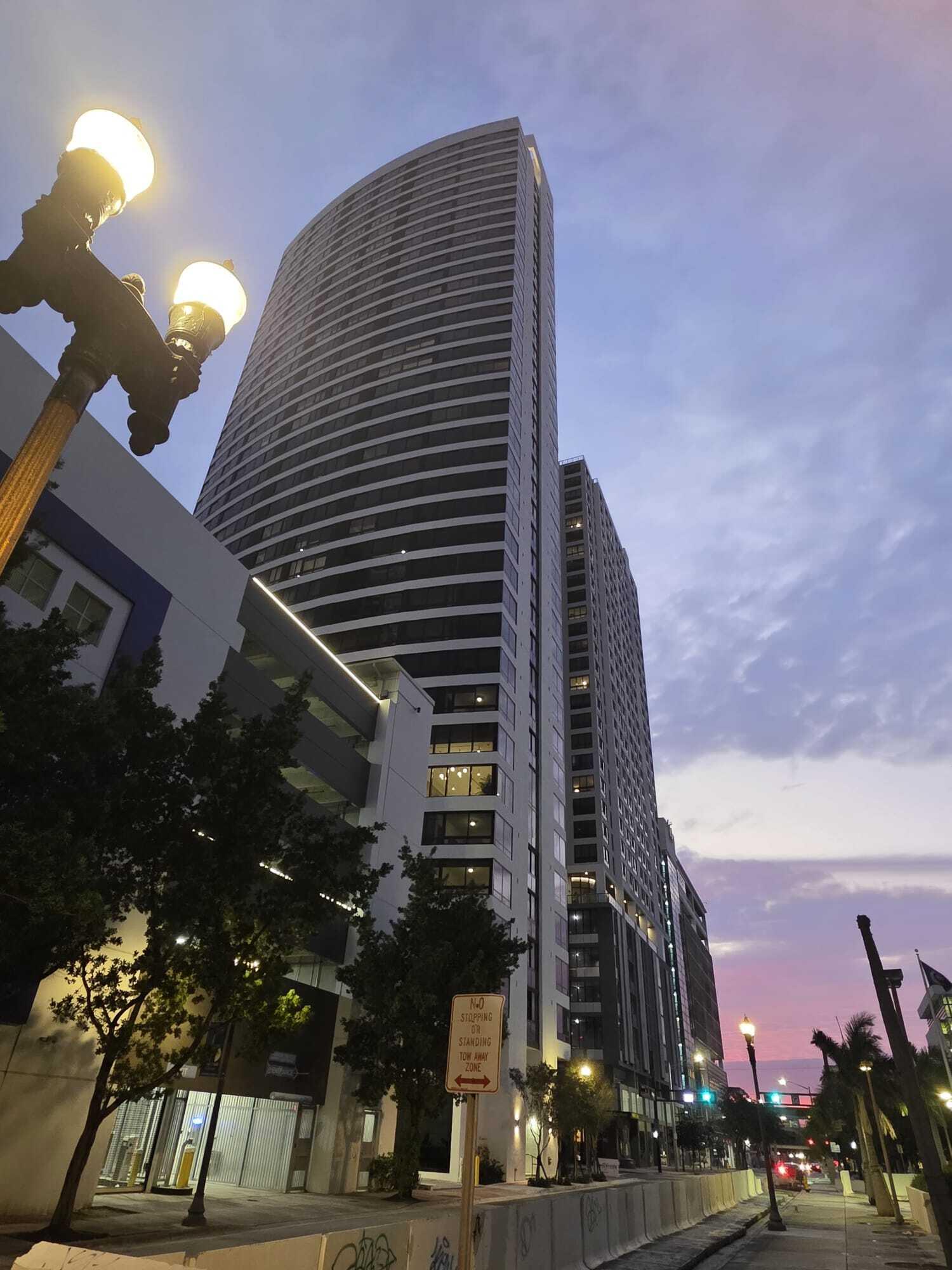 225 N Miami #910 Miami, FL 33128