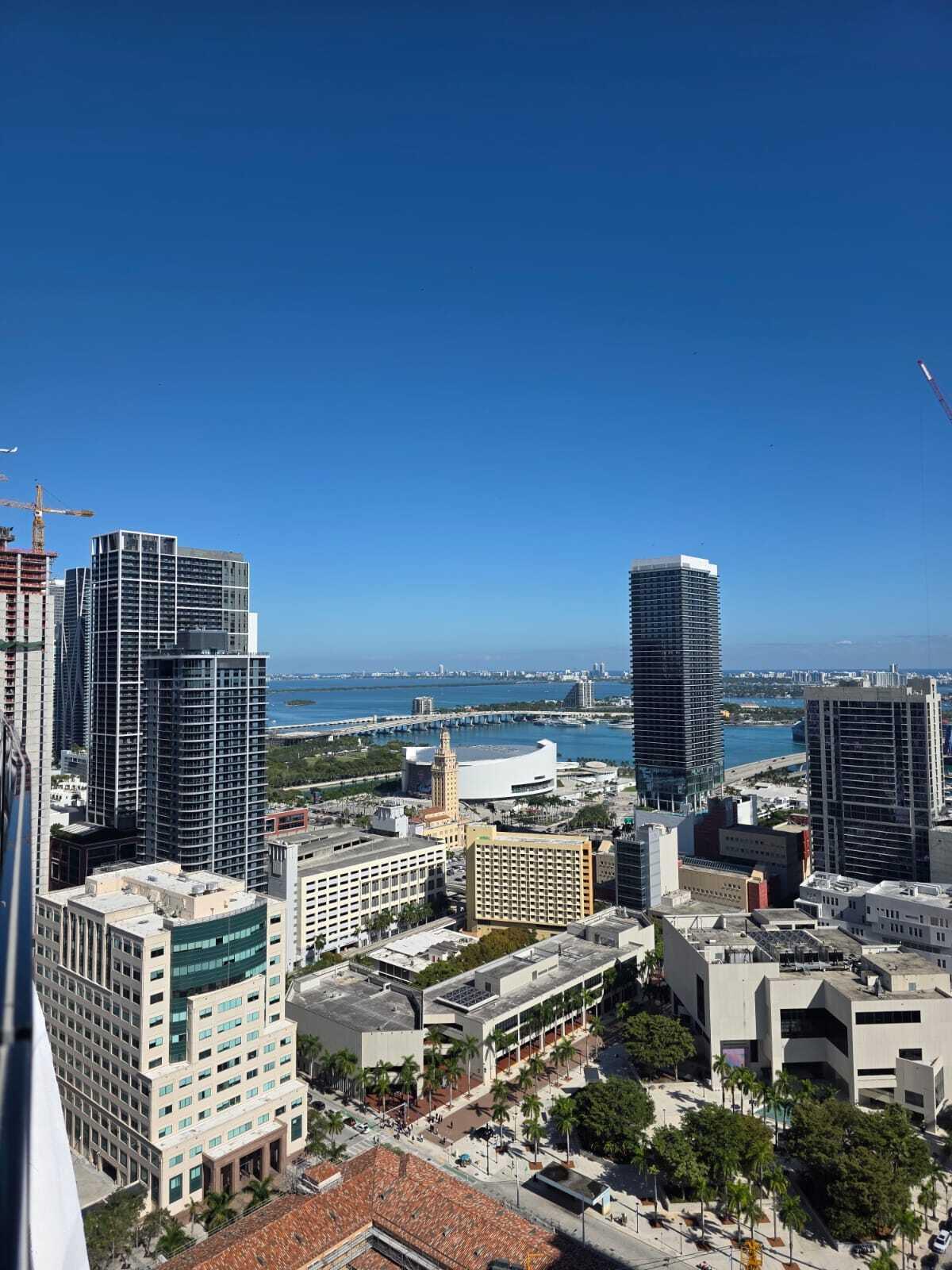 225 N Miami #910 Miami, FL 33128