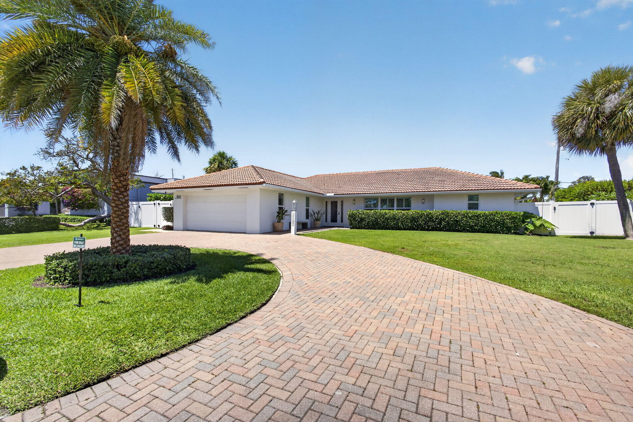 1160 Coral Singer Island, FL 33404
