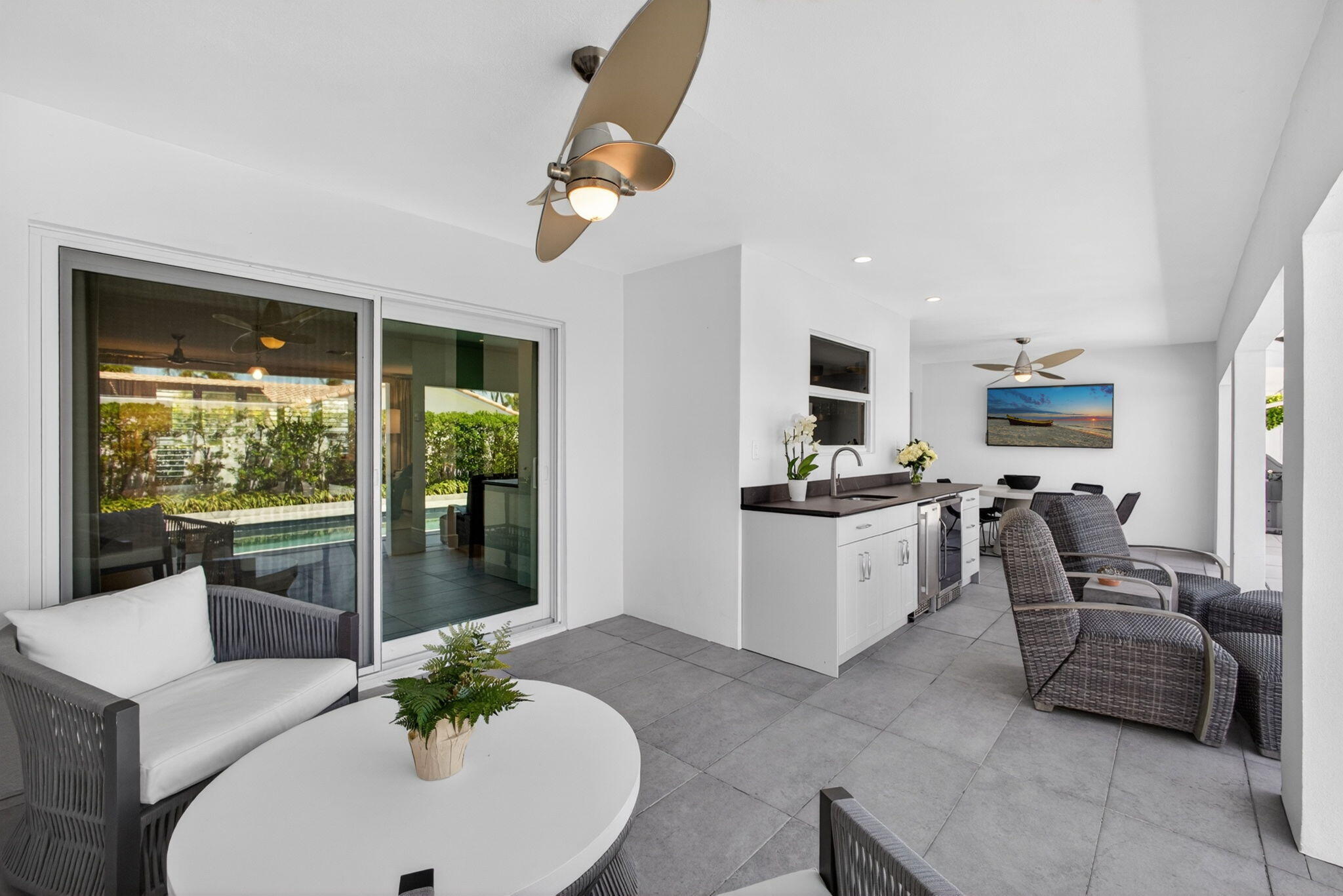 1160 Coral Singer Island, FL 33404