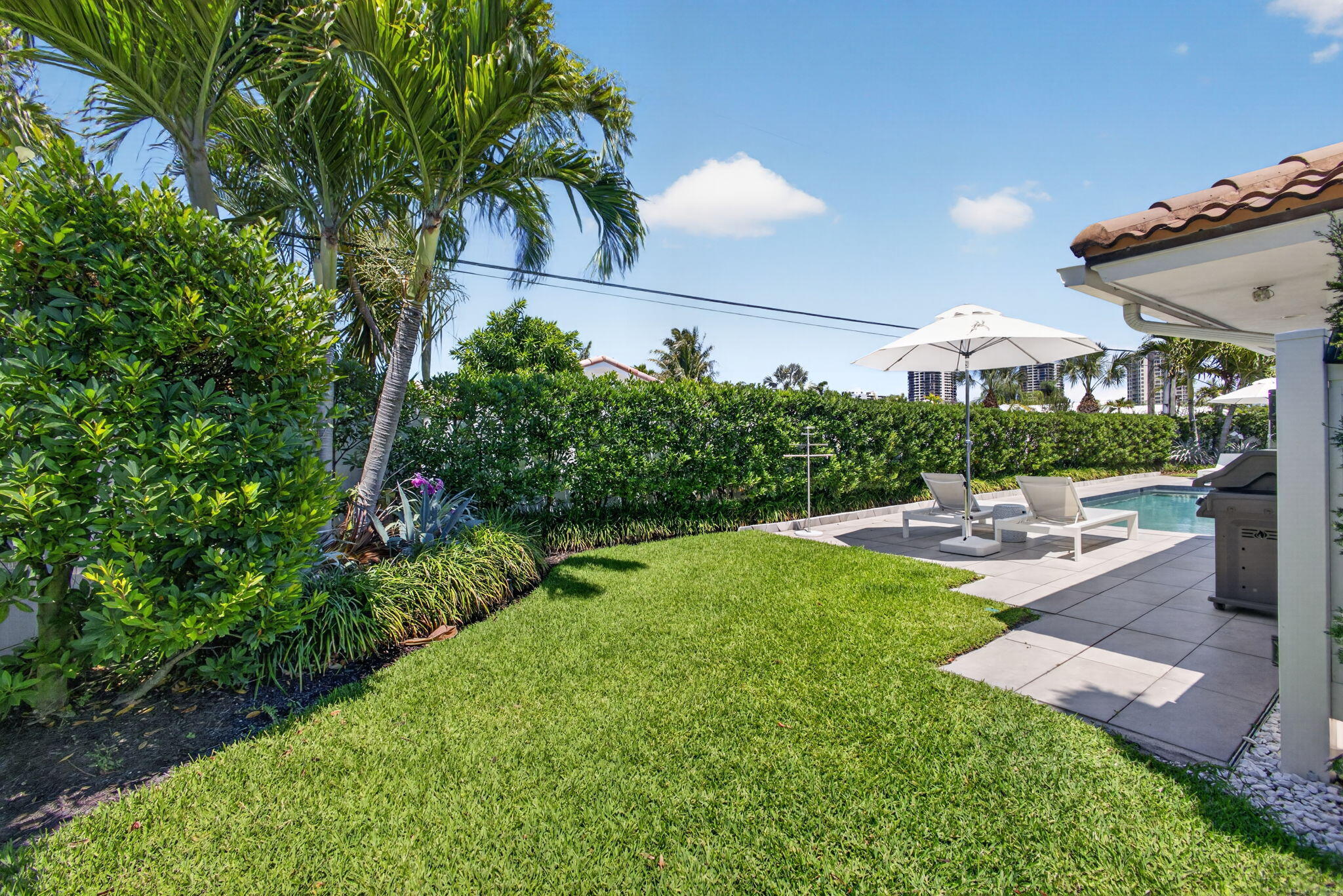 1160 Coral Singer Island, FL 33404