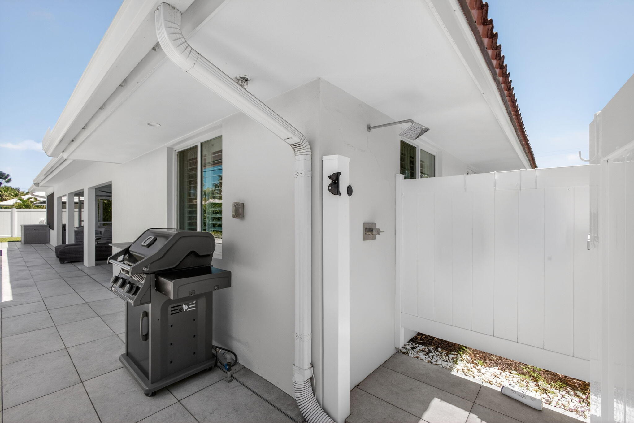 1160 Coral Singer Island, FL 33404